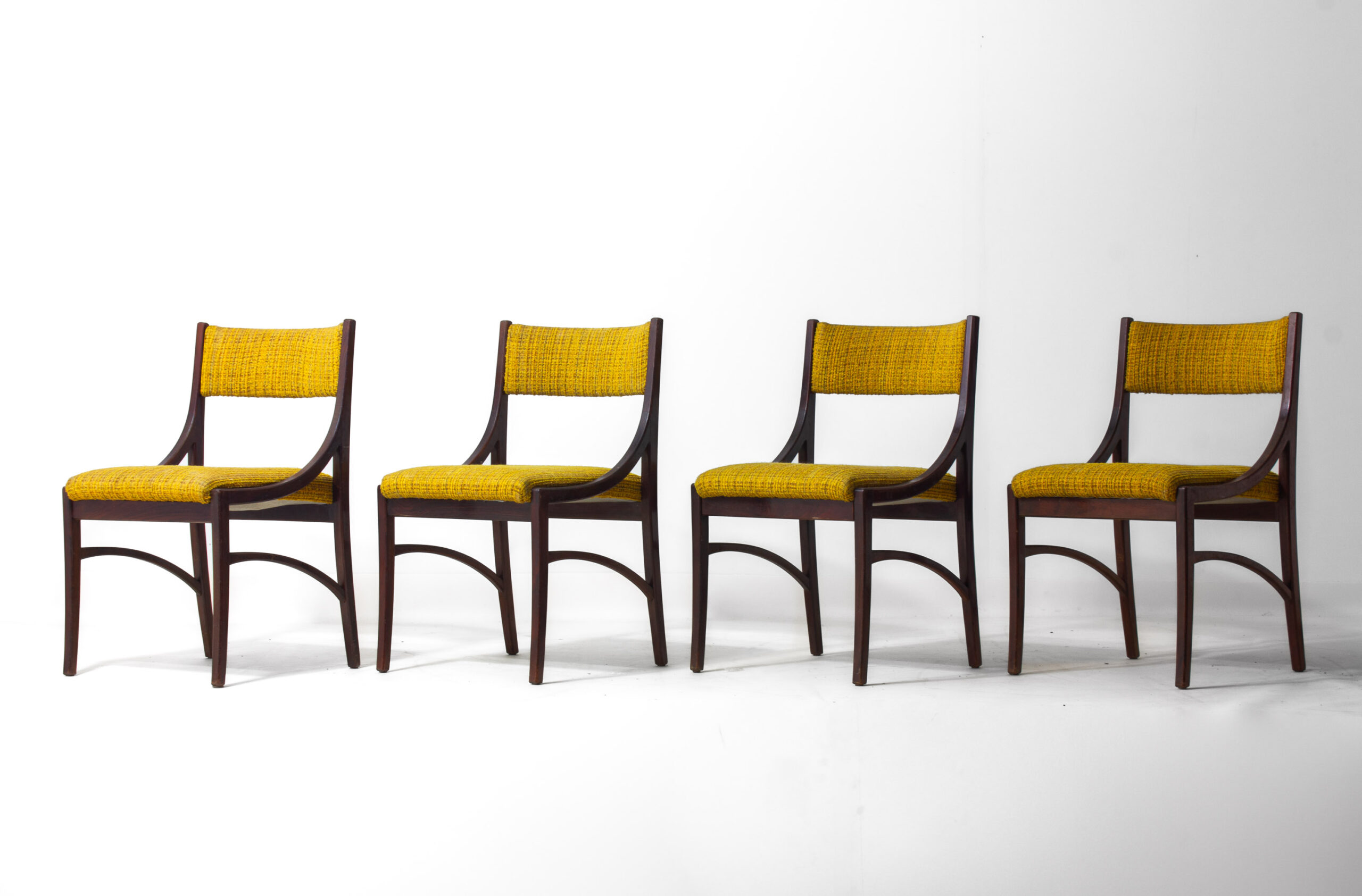 Vintage Set Van 5 Italiaanse Eetkamerstoelen Van Ico Parisi, 1960 image 2
