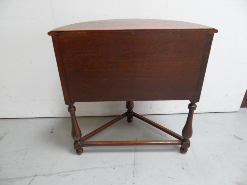 Eiken Halve Maan Tafel Met Rolluik image 8