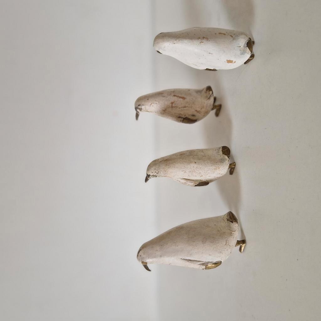 Een Set Van 4 Houten Vogels Messing Vogels Pinquin Vogels image 9