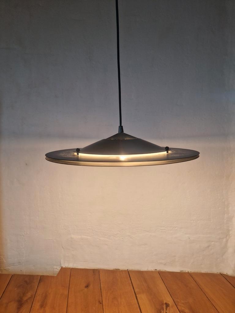 Jaren 80 Ufo Design Lamp Schotel. image 5