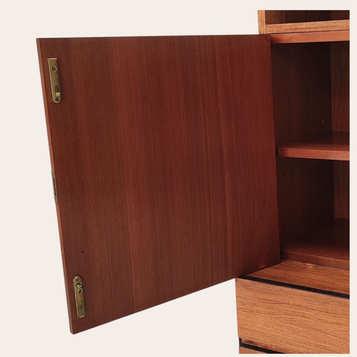 Mid Century Highboard image 11