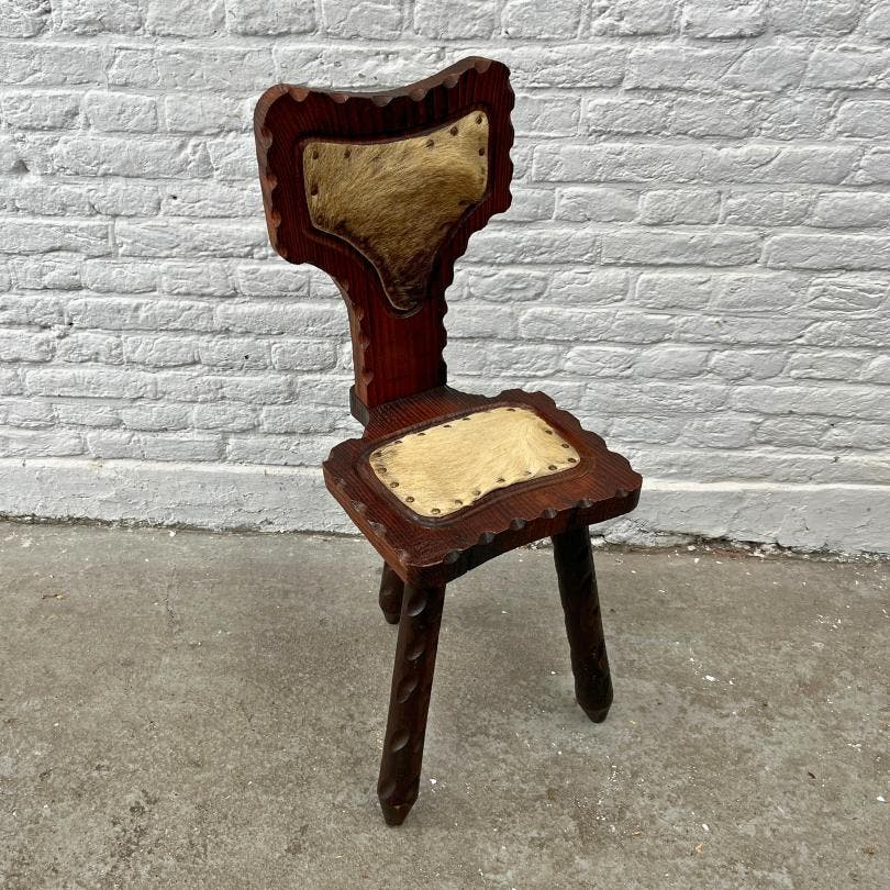 Vintage Spaans Krukje Met Rugleuning En Geitenvel image 3