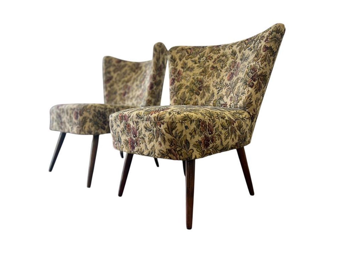 Set Van 2 Vintage Gebloemde Cocktailstoelen / Fauteuils image 2