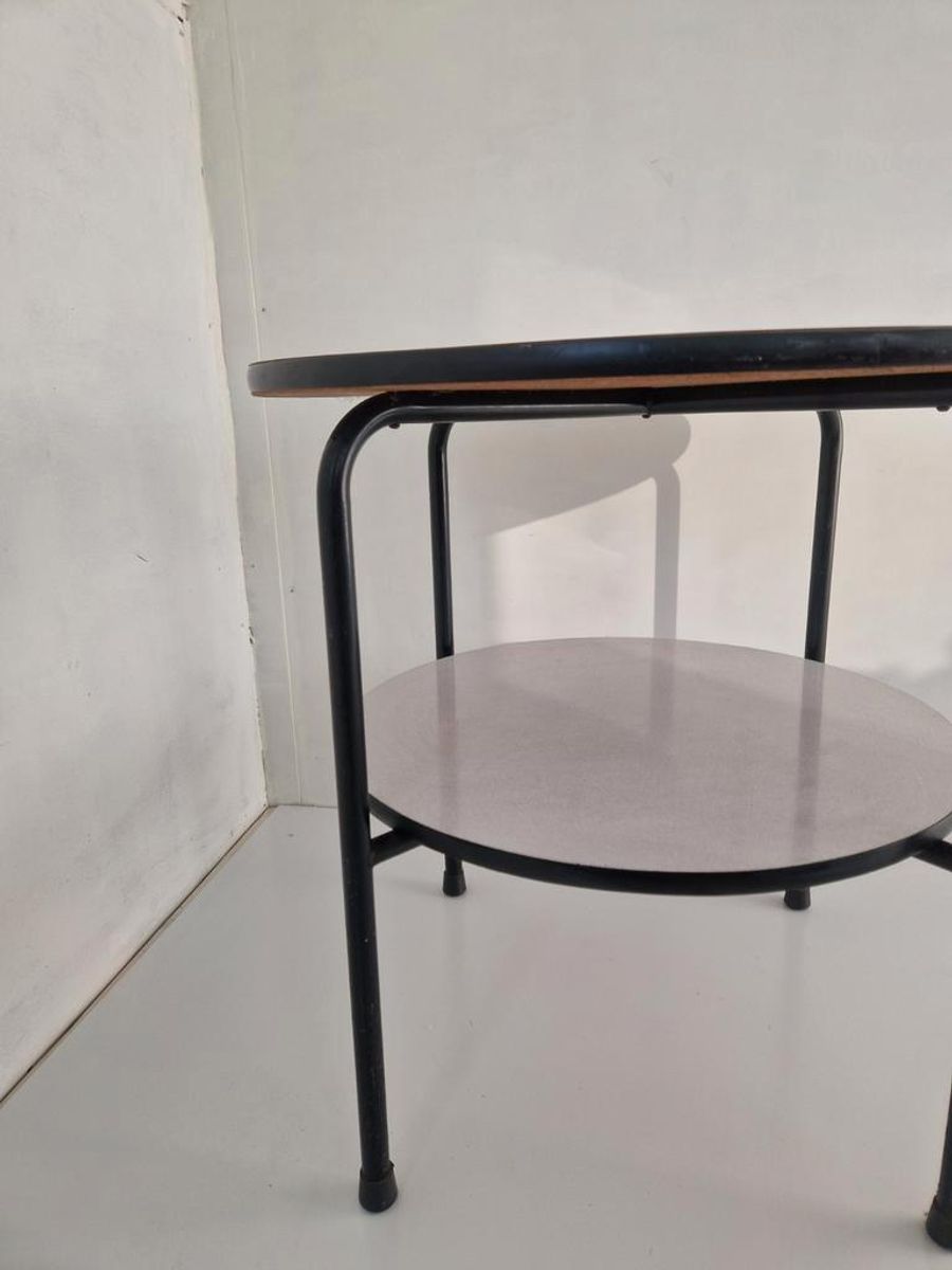 Thonet Mr517/1 Mies Van Der Rohe Bijzettafel. image 3