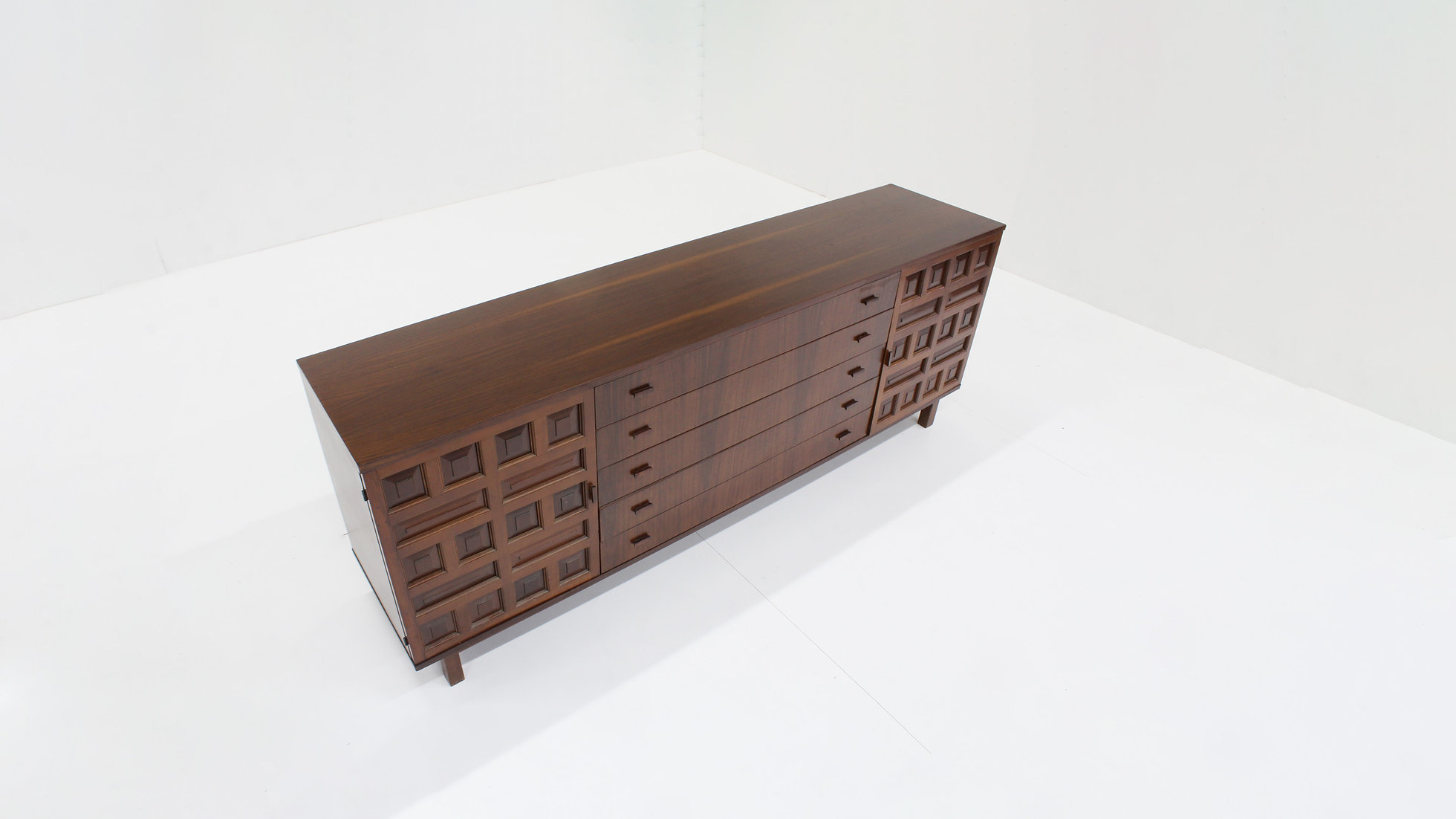 Spanish Brutalist Sideboard Dressoir image 3