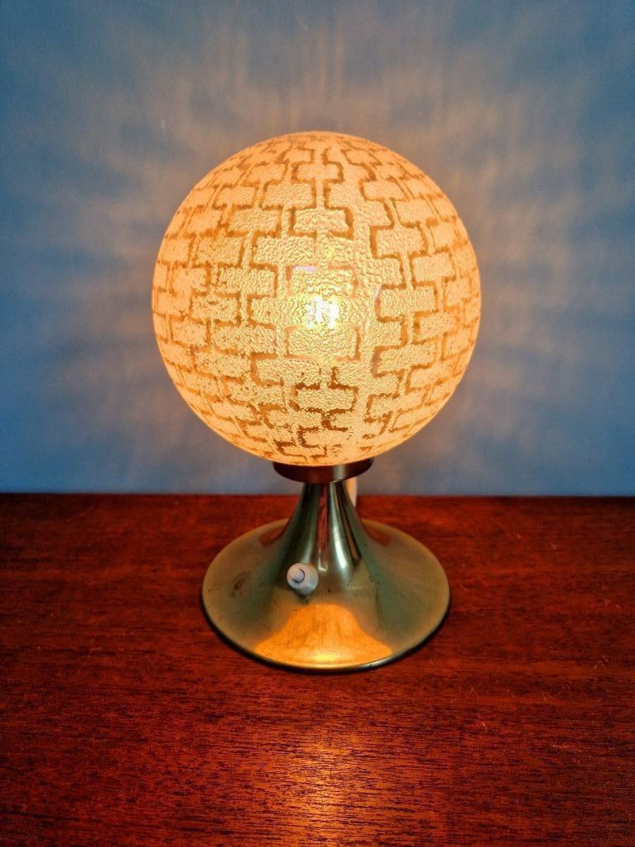 Duo Of Space Age-lampen In Messing En Getextureerd Glas, 197 image 13