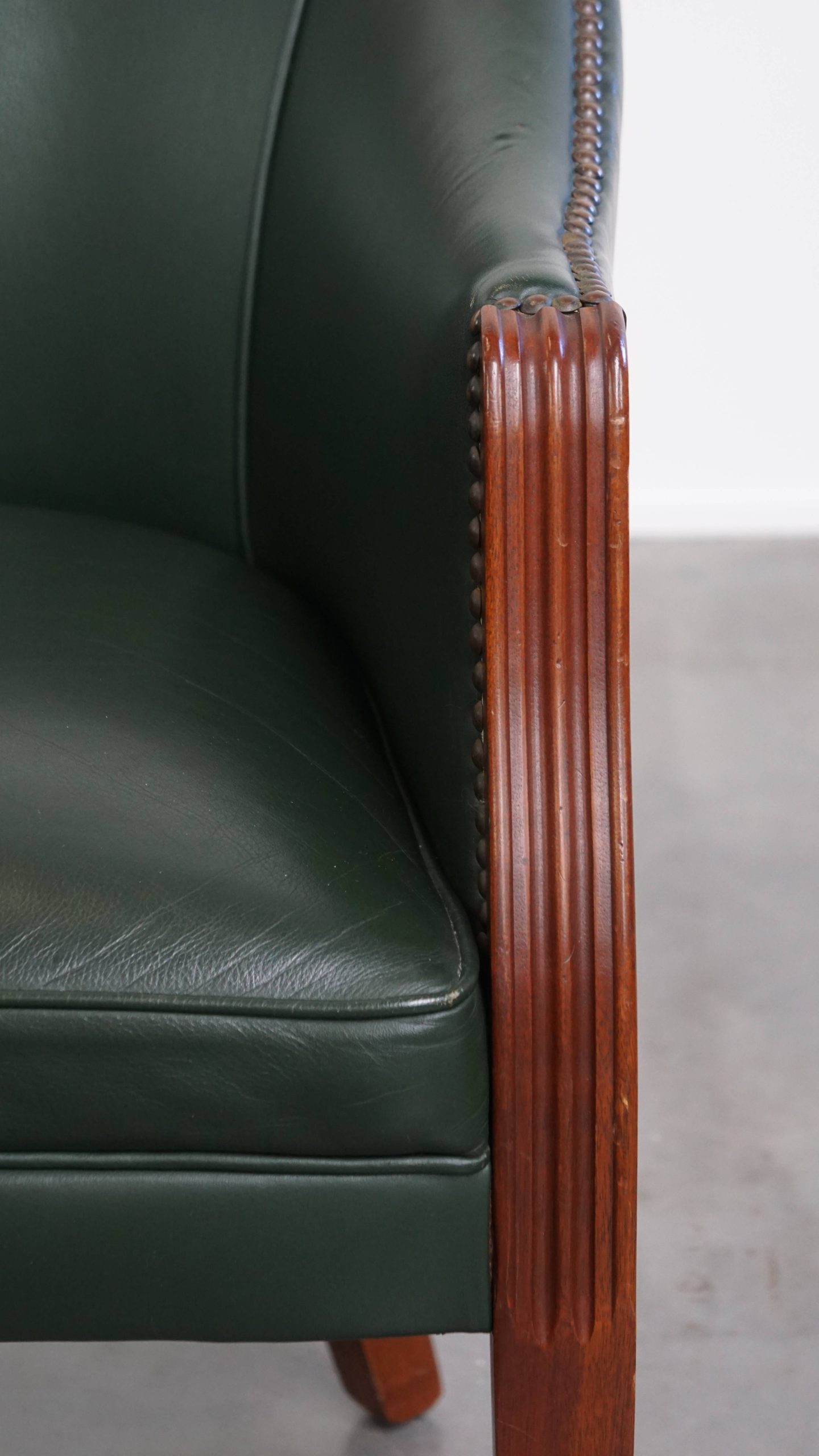 Charmante Groene Rundleren En Houten Bijzet/ Eetkamer/ Bureaustoel In Engelse Stijl image 11