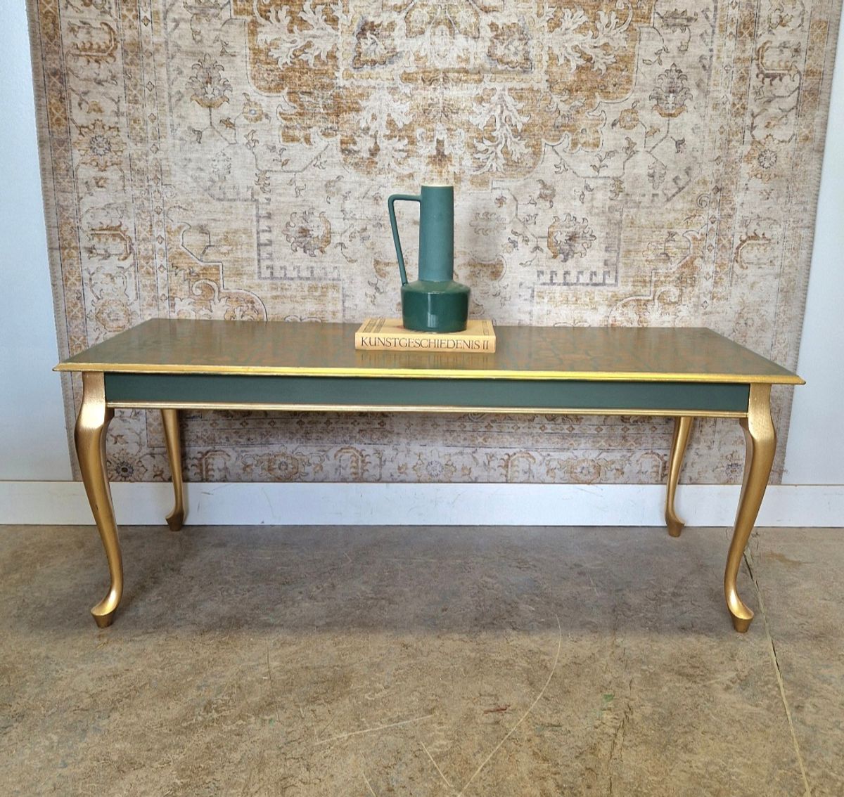 Salontafel In Groen Met Goud Patronen image 2