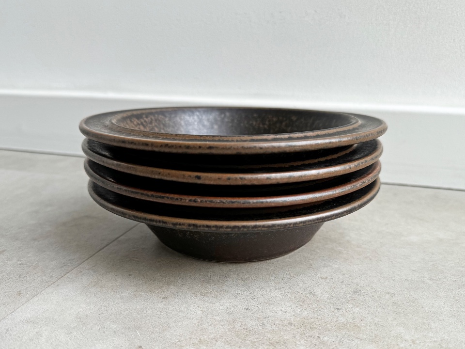 Set Van 4 Vintage Ruska Schalen Ulla Procopé Voor Arabia Finland image 4