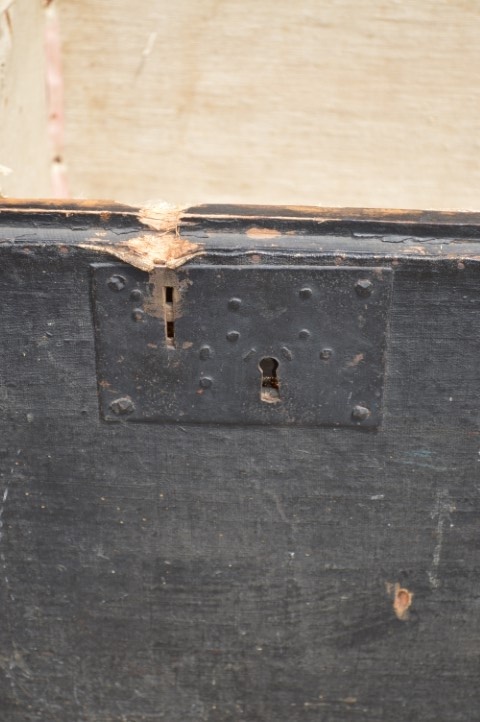 Antieke Koffer Hout Met Oud Linnen Bekleed image 7