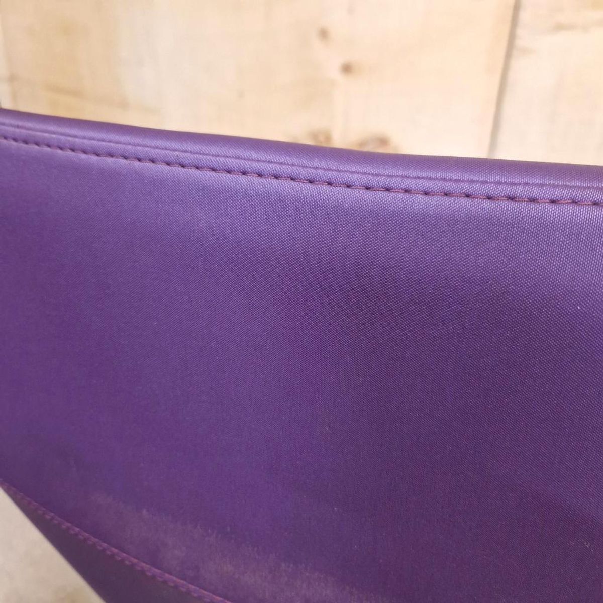 Stijlvolle Strakke Lexi Lounge Paarse Draaifauteuil image 9