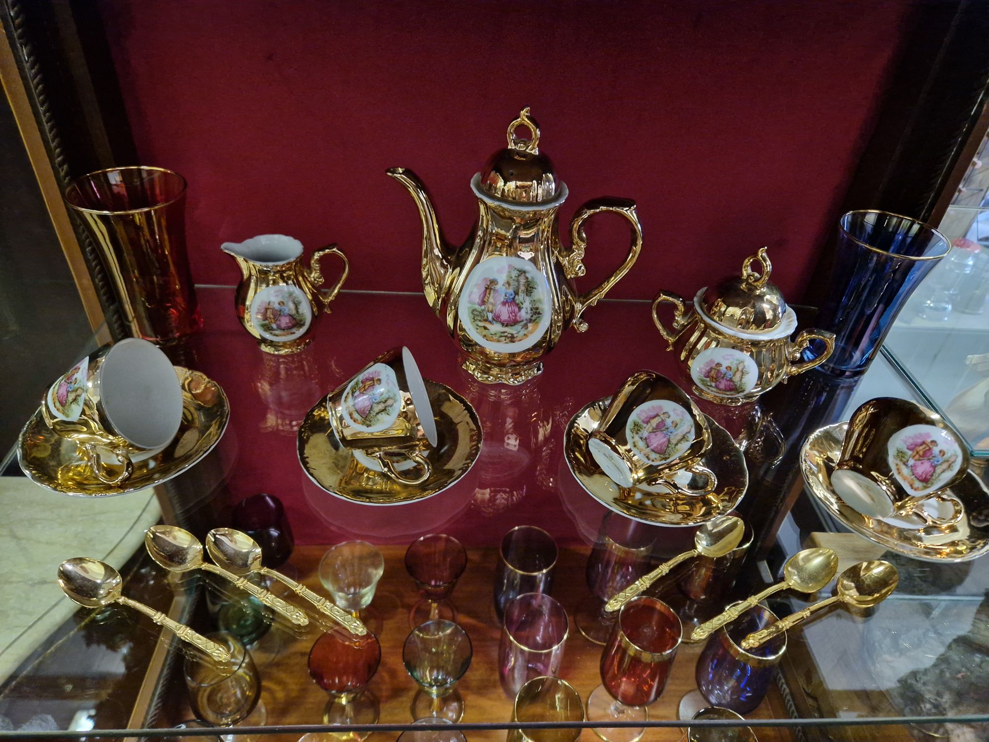 Gouden Thee Servies image 2