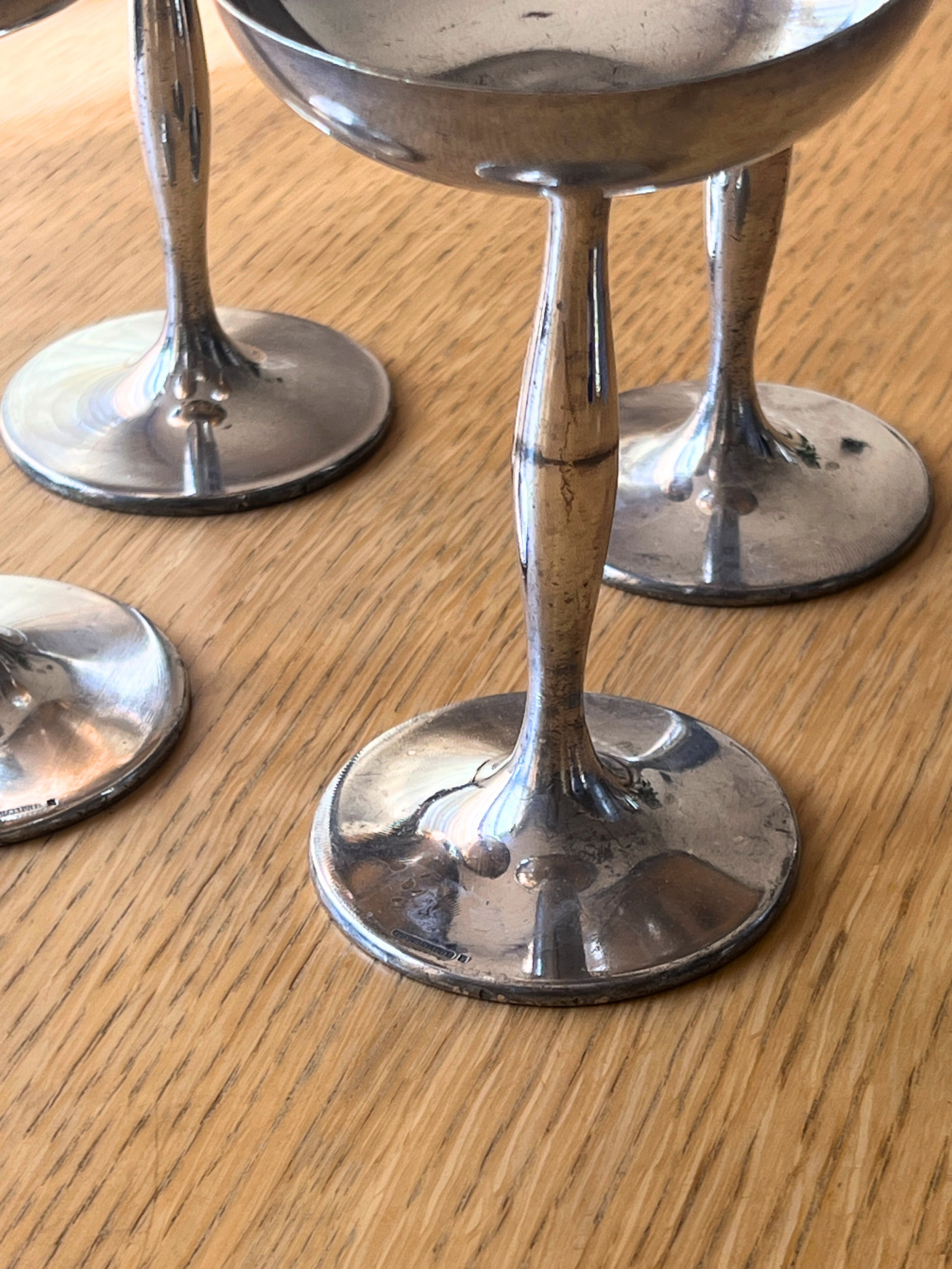 Set Of 4 Silver-Plated Tall Goblets image 8