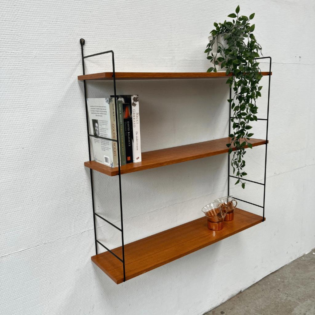 Vintage Wandrek 3 Planken Teak, Zwart Draadstaal 'ladders' image 5