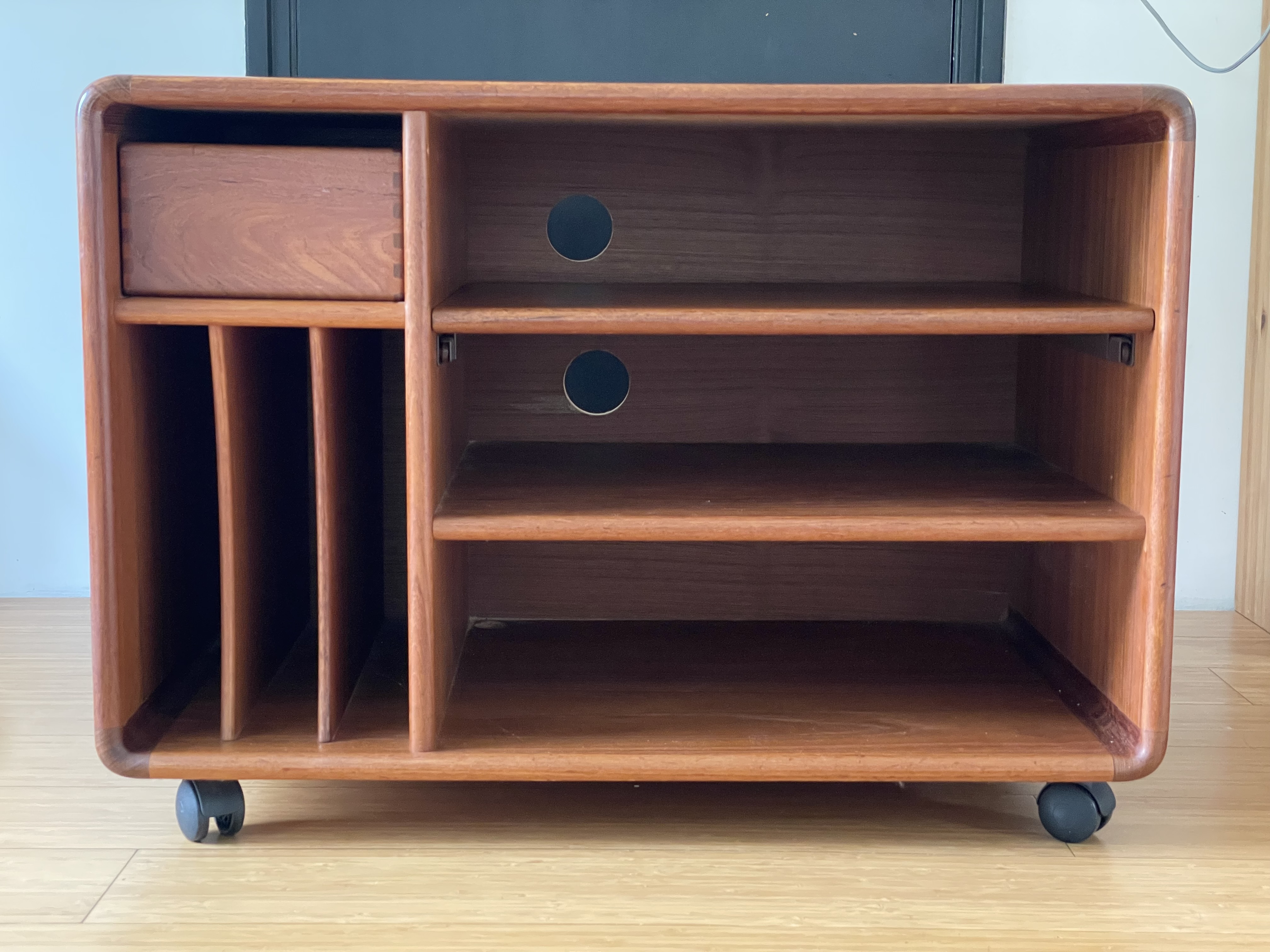 Vintage Salin Møbler Teak Dressoir/ Audiomeubel image 5