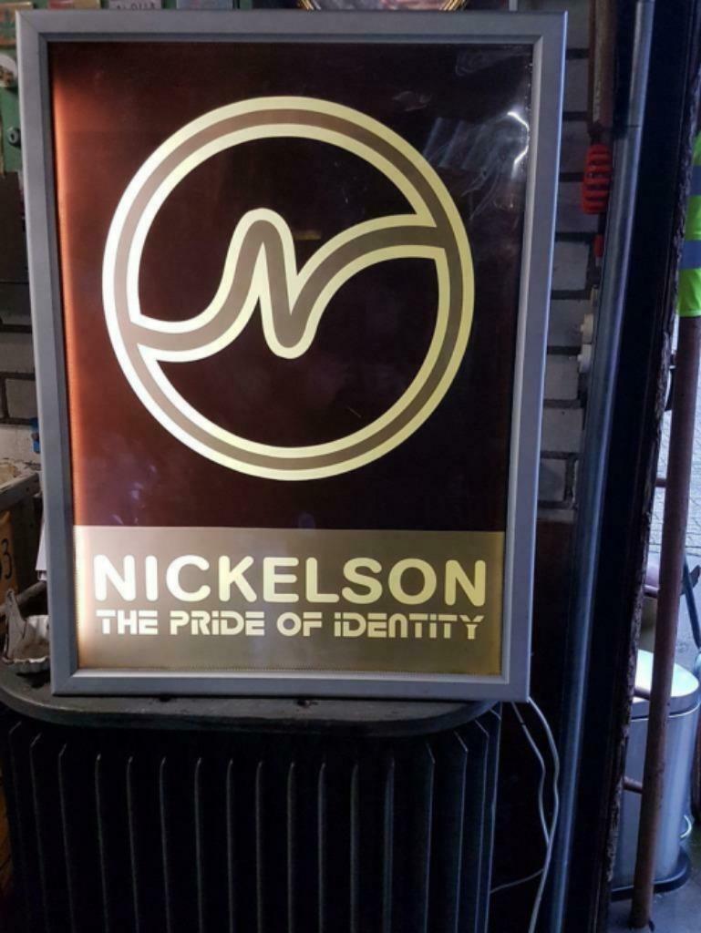 Lichtreclame Nickelson | The Pride Of Identity Lichtbak image 4
