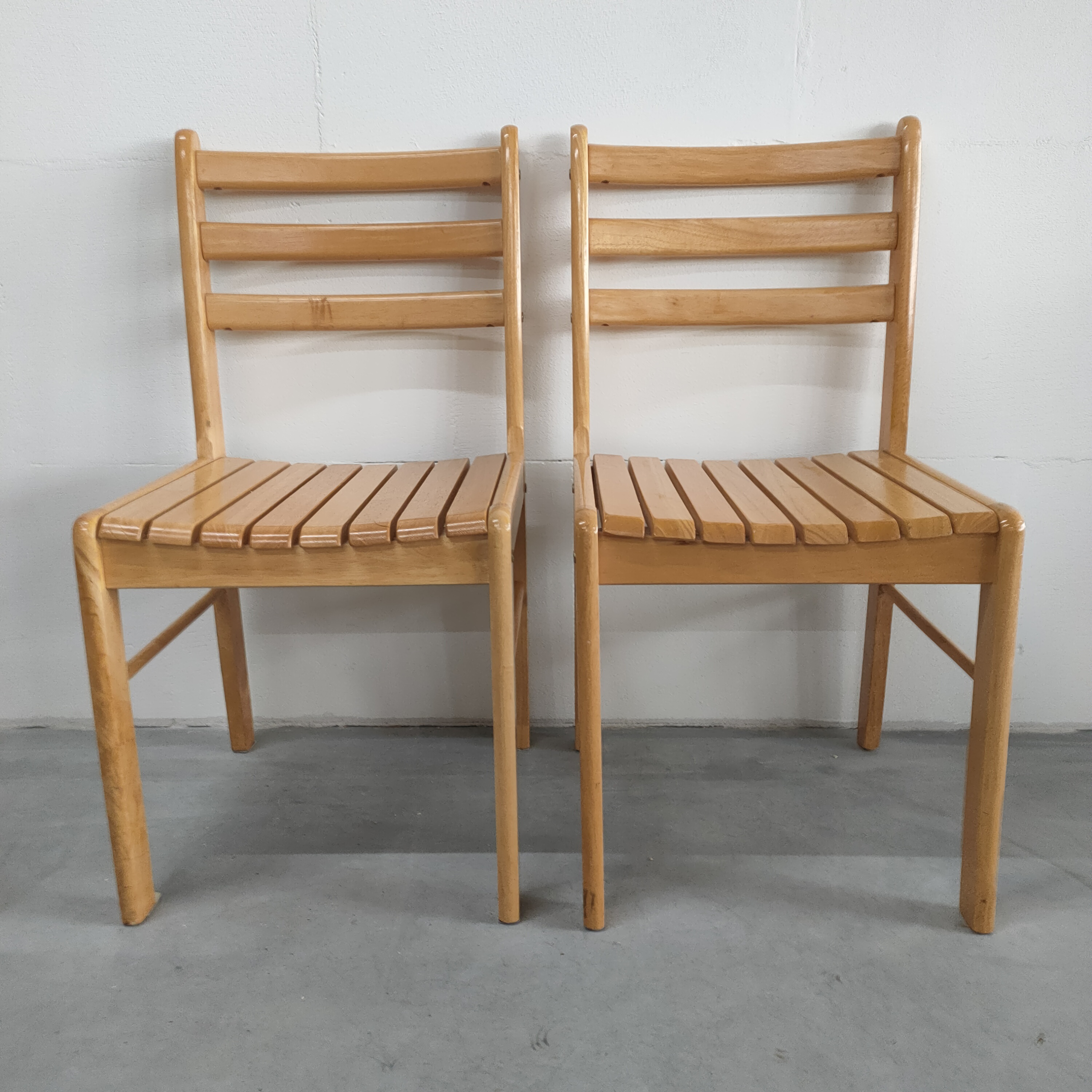 Set (van 4) Scandinavische Beukenhouten Eetkamerstoelen image 6