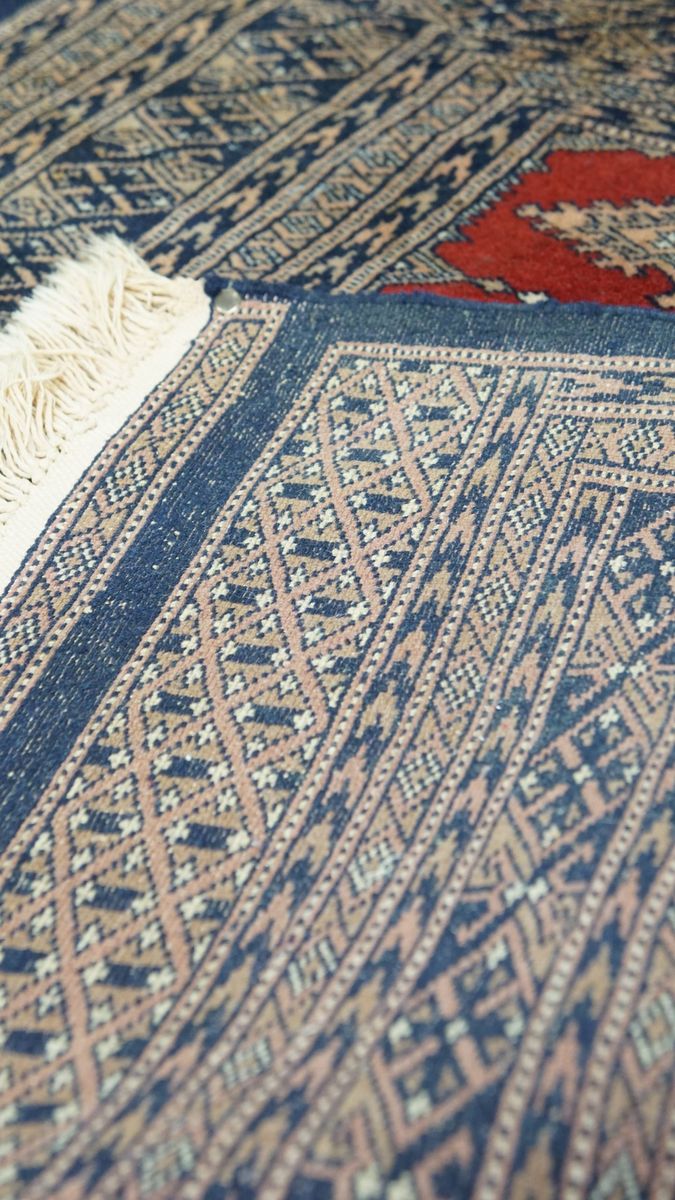 Vierkant Sierkleed In Oosterse Stijl Met Verfijnde Patronen In Rode En Blauwe Kleuren 105x98cm image 7