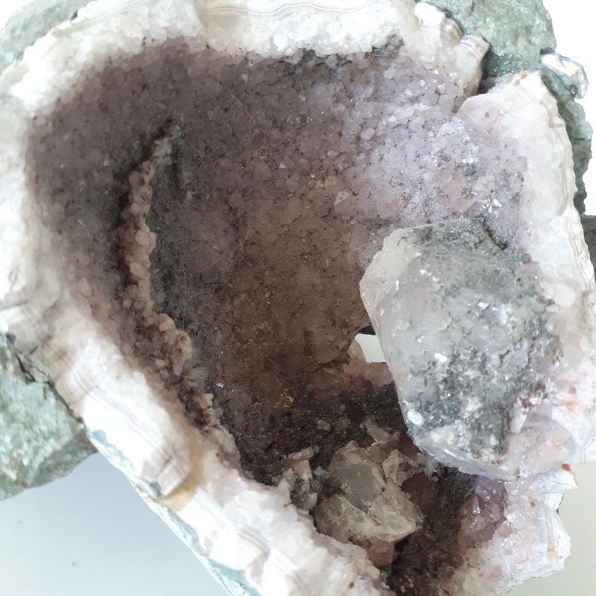 Geode? Steen Met Kristallen Uit Duitsland image 4