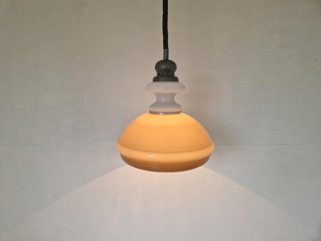Vintage Space Age Rise And Fall Lamp Design. image 2