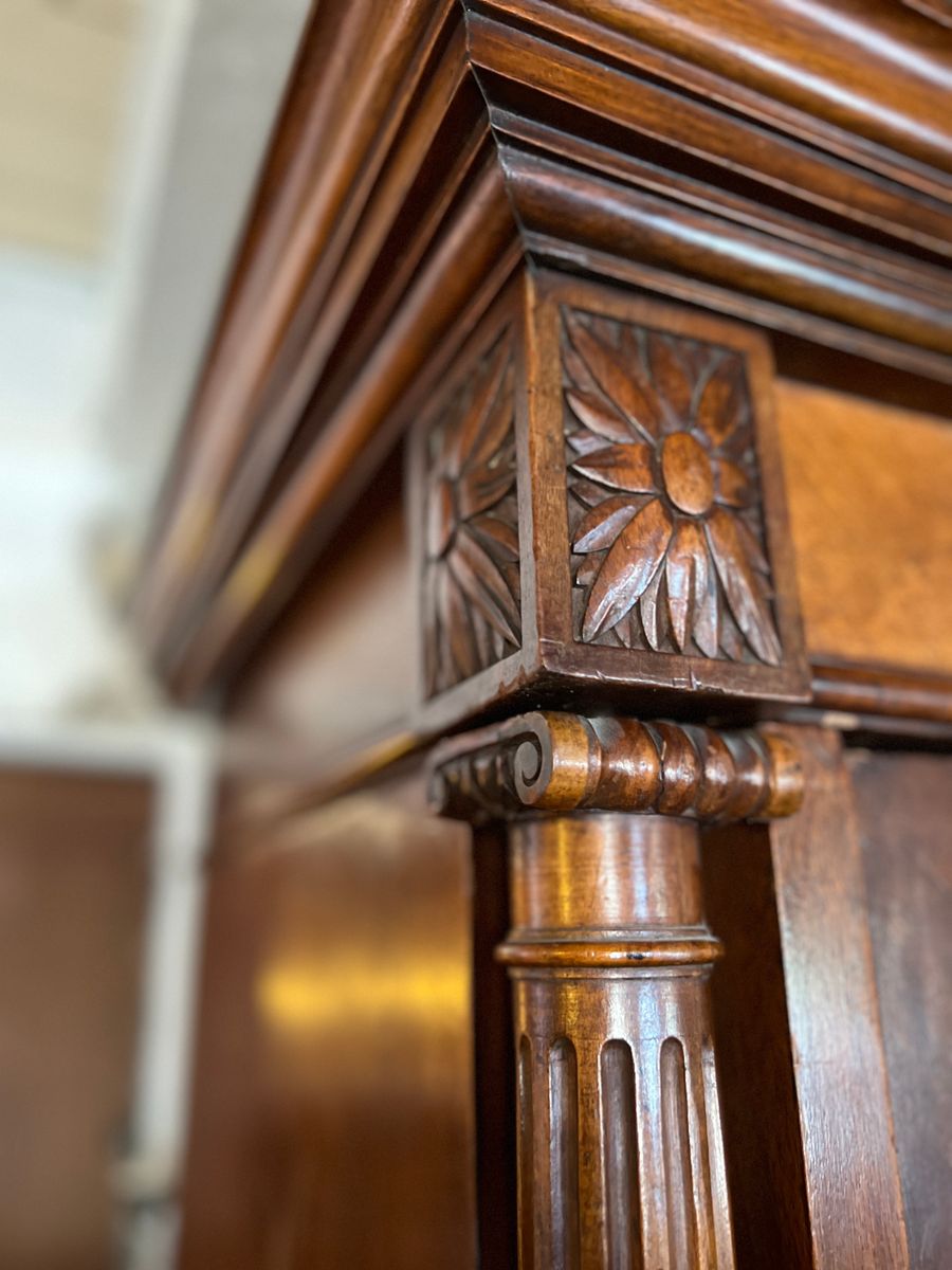 Volledig Uitneembare Antiek Mahonie Franse Vitrinekast Met 1 Deur Facet Geslepen Glas En 1 Lade image 5