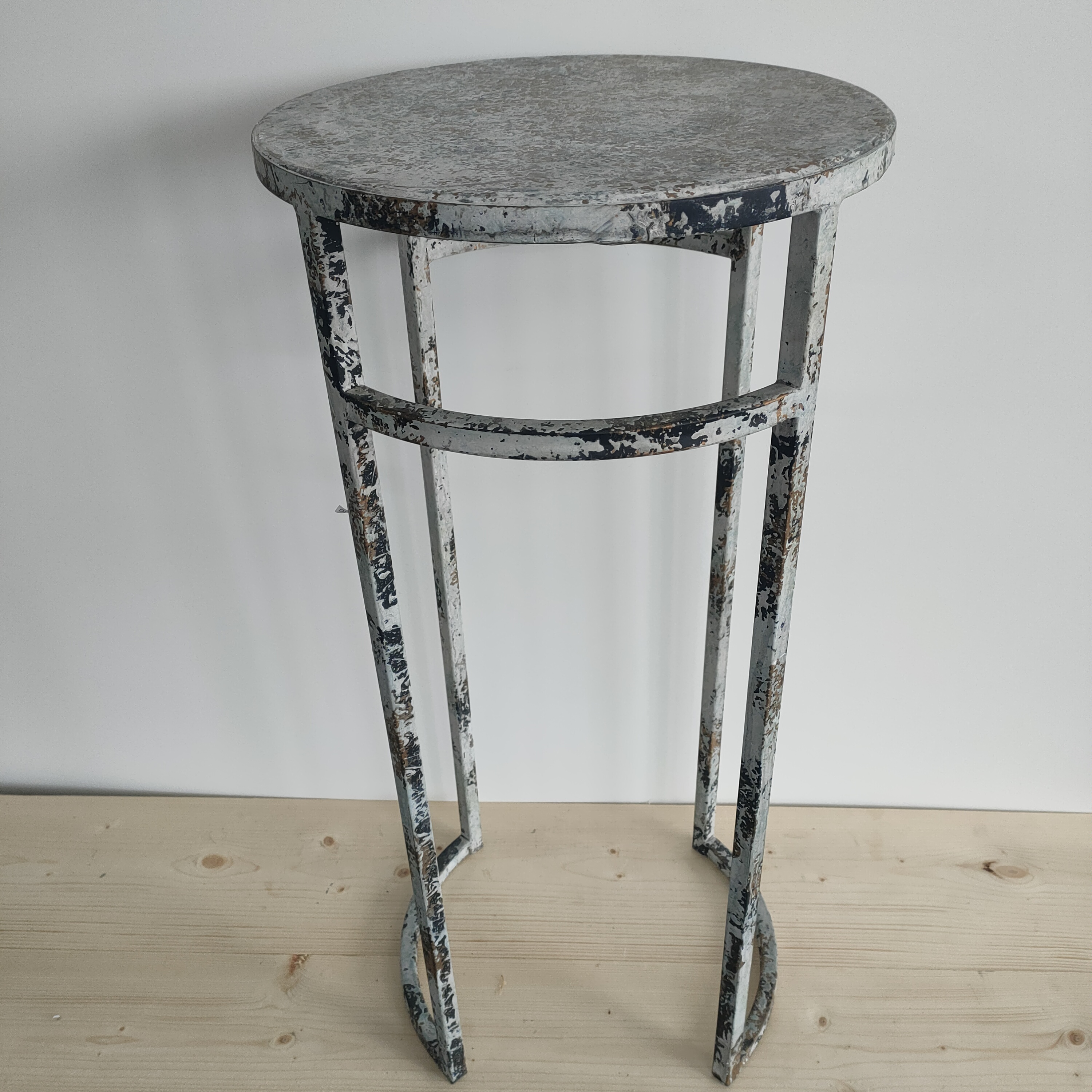 3 Design Industriële Metalen Bijzettafels Plantentafels image 6