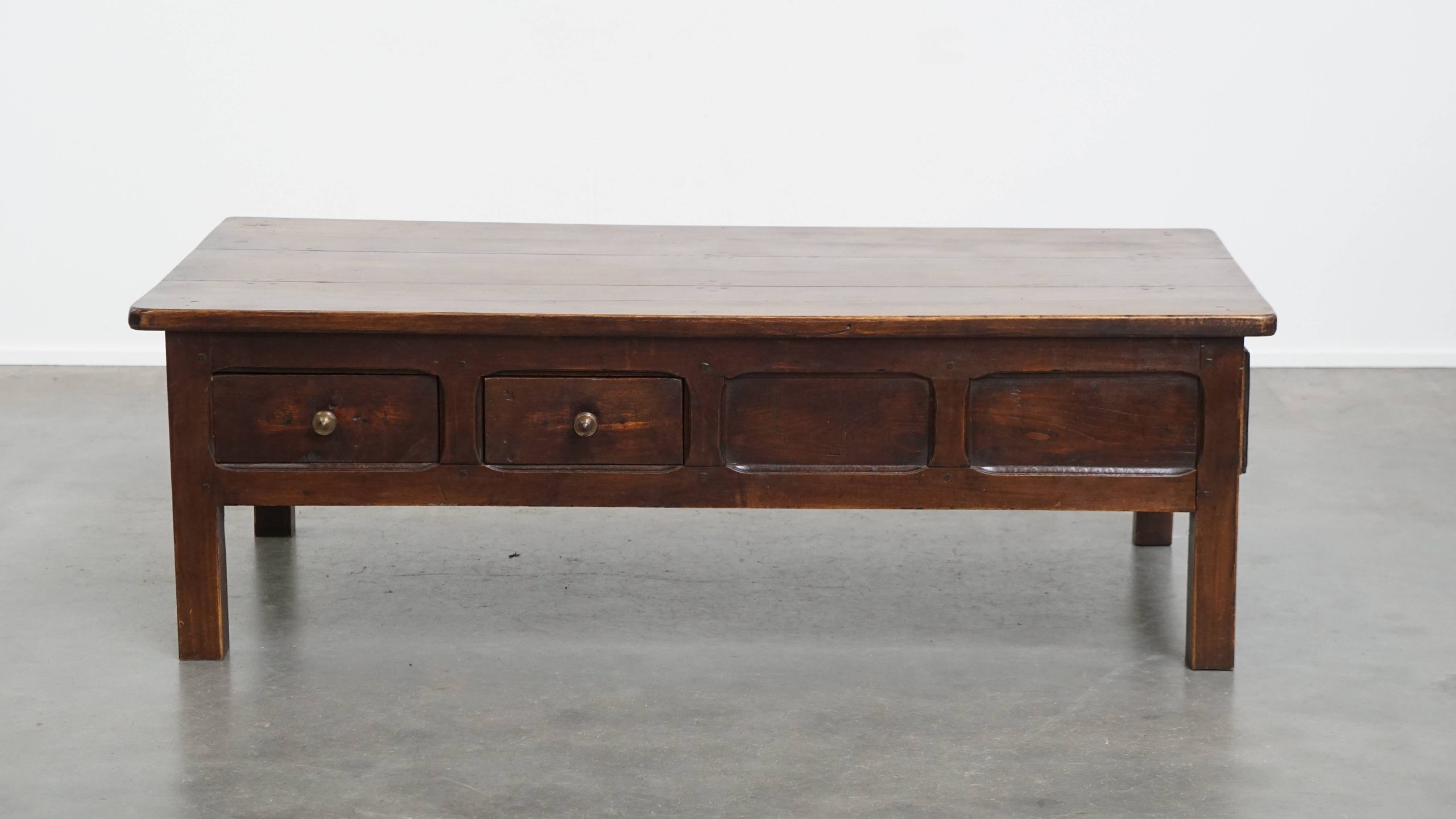 Prachtige En Unieke Antieke Franse Salontafel Van Vruchtenbomenhout Met 5 Lades image 3