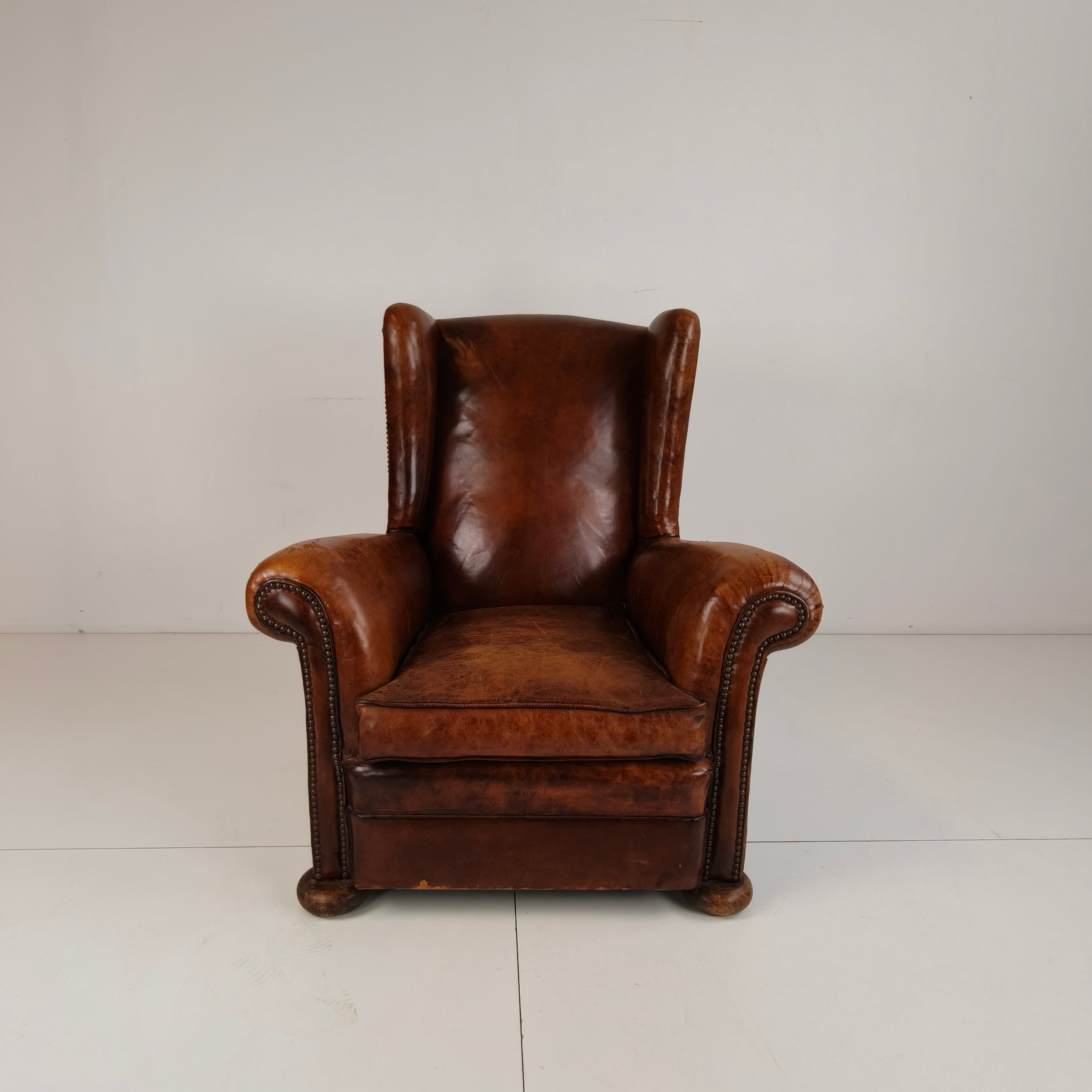 Engelse Leren Fauteuil – Hoge Kwaliteit & Uitstekend Comfort” image 6