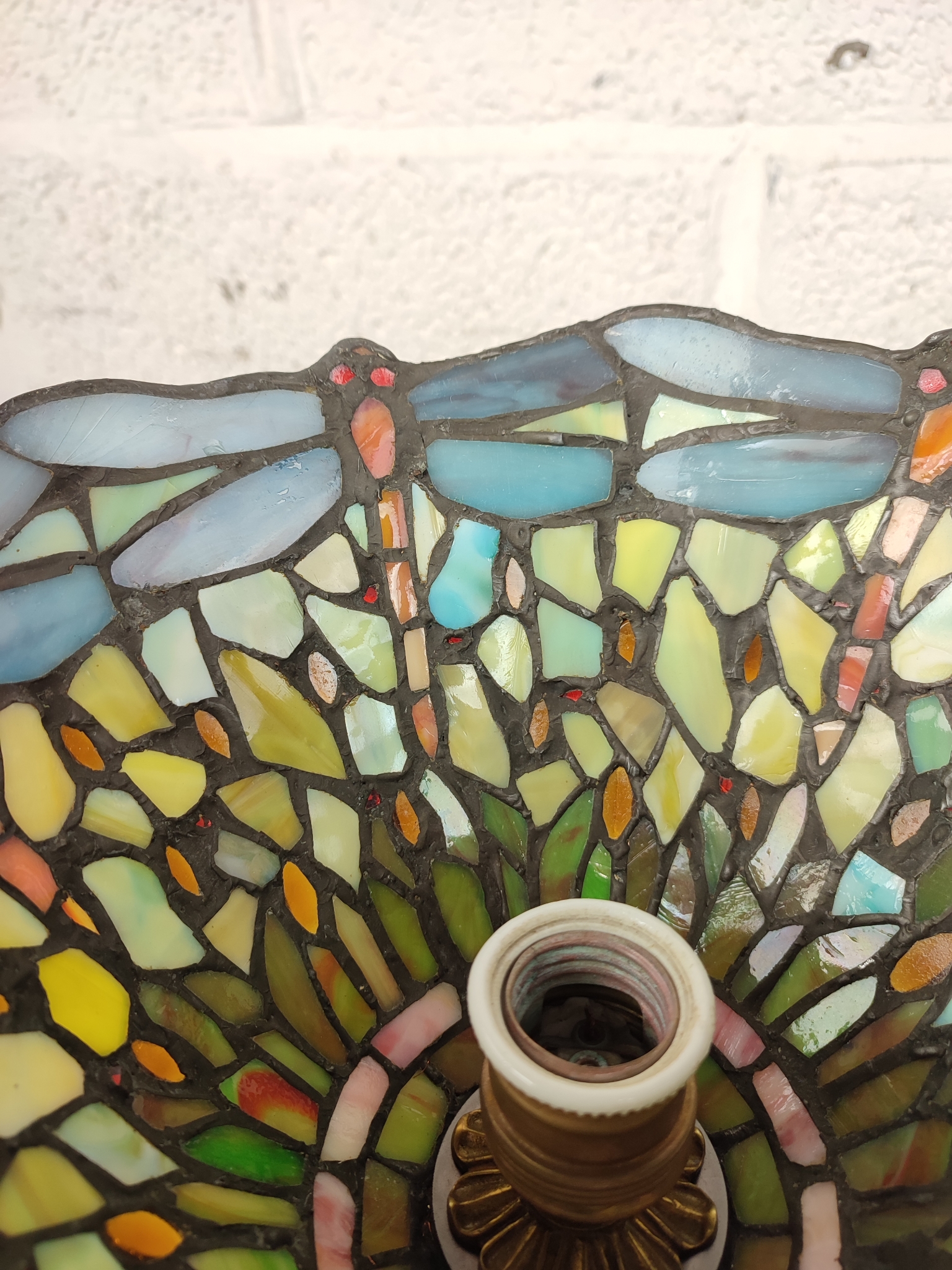 Duo Tiffany Lampen Op Bronzen Voeten image 5