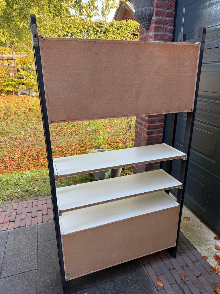 Stijlvolle Simplalux Wandkast image 8