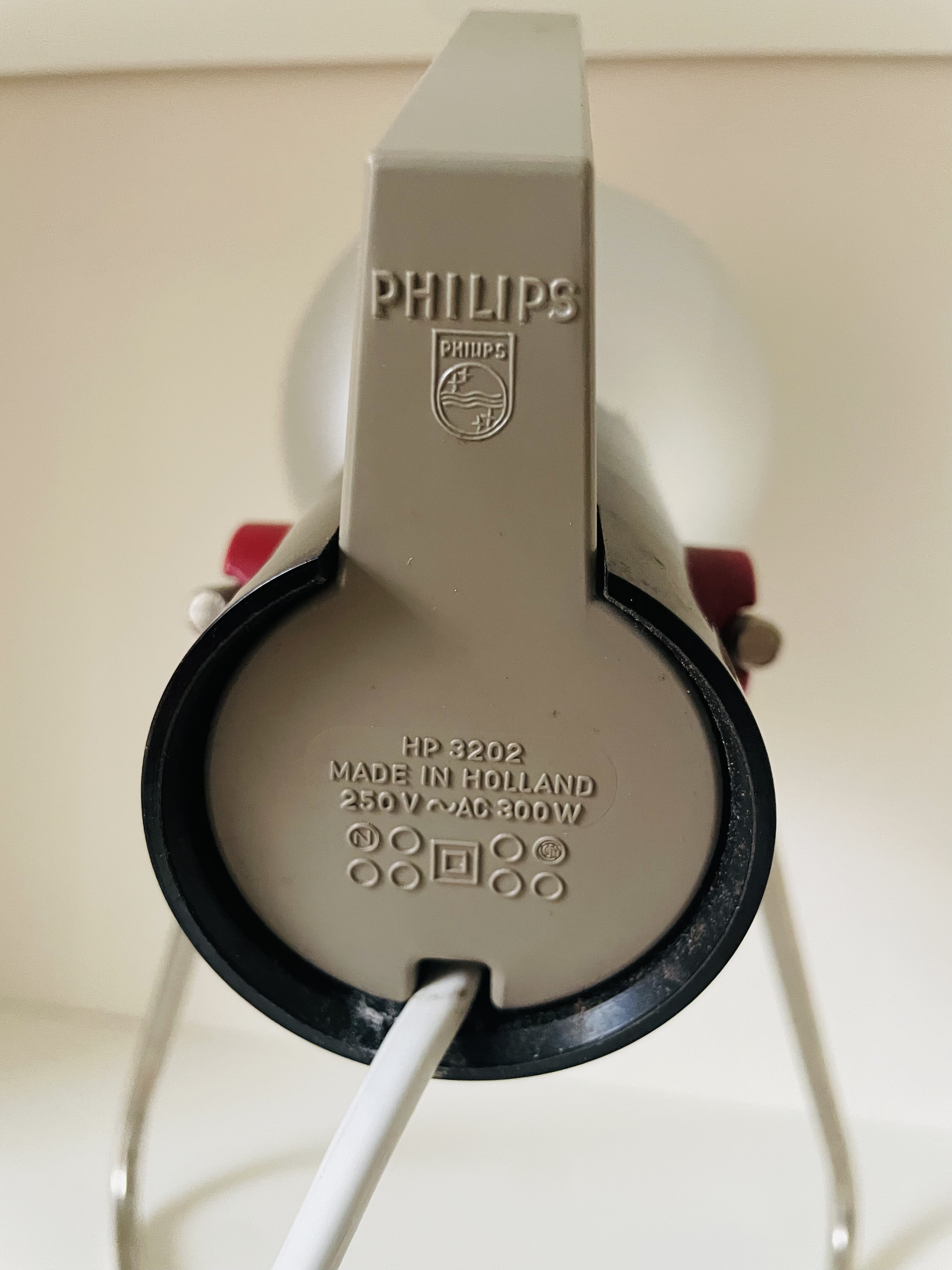 Philips Lamp Bakeliet image 5