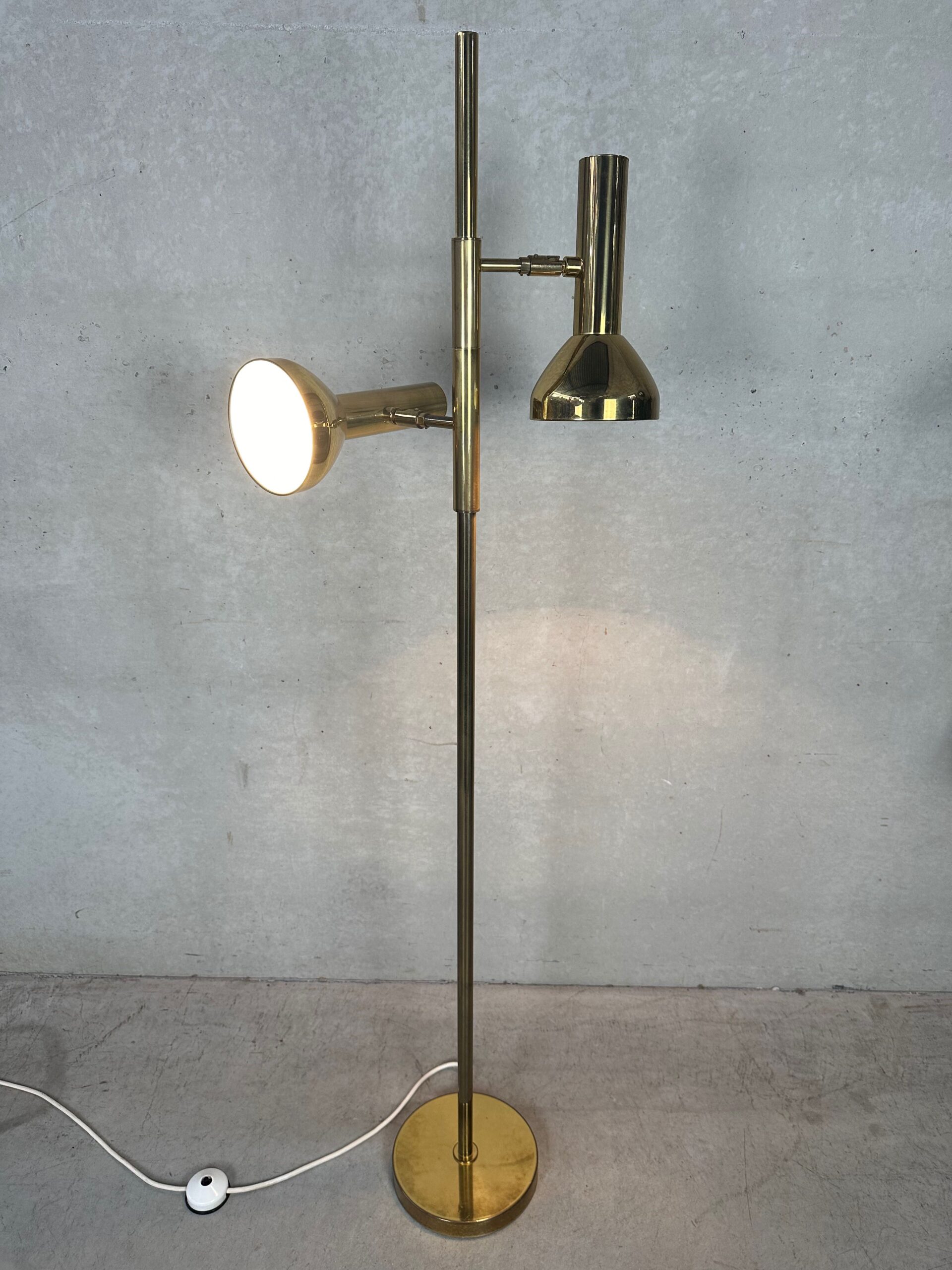 Vintage Design Vloerlamp / Leeslamp – Cosack Leuchten image 9