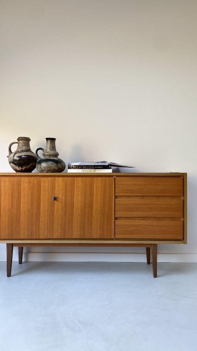 Vintage Houten Dressoir Met 3 Lades En 2 Deurtjes image 11