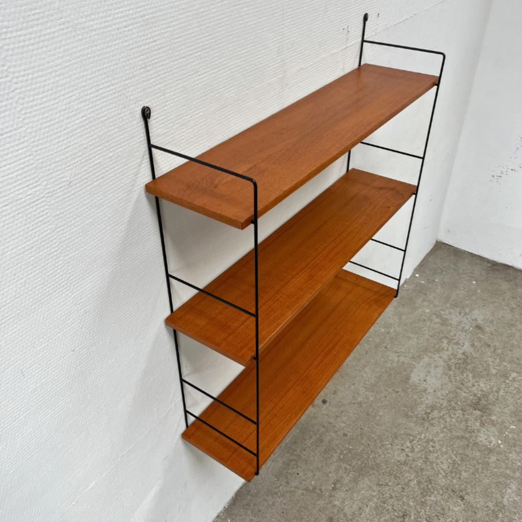 Vintage Wandrek 3 Planken Teak, Zwart Draadstaal 'ladders' image 6