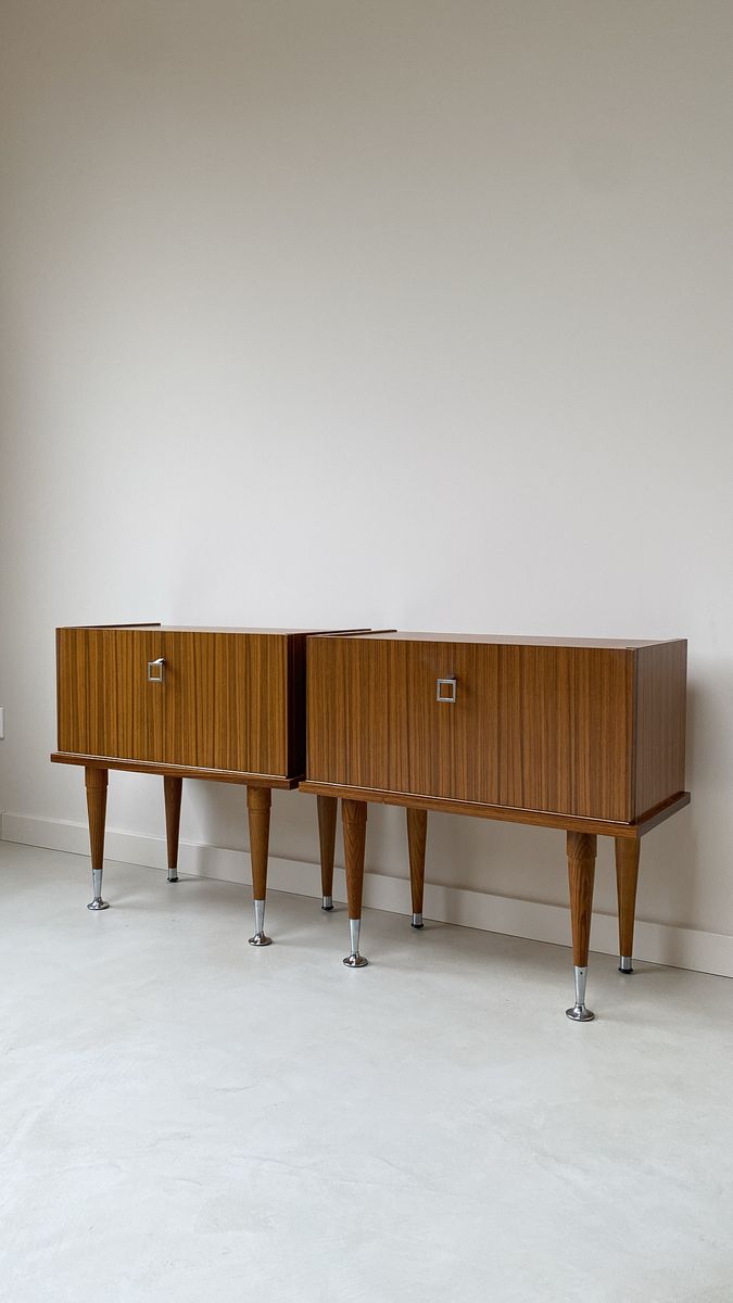 Vintage Set Teak Houten Nachtkastjes image 2