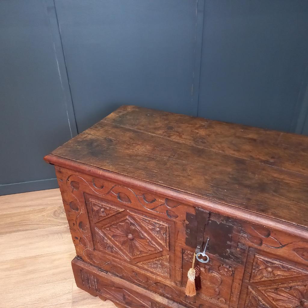 Grote Spaanse Antieke Kastanjehouten Primitieve Kist image 14