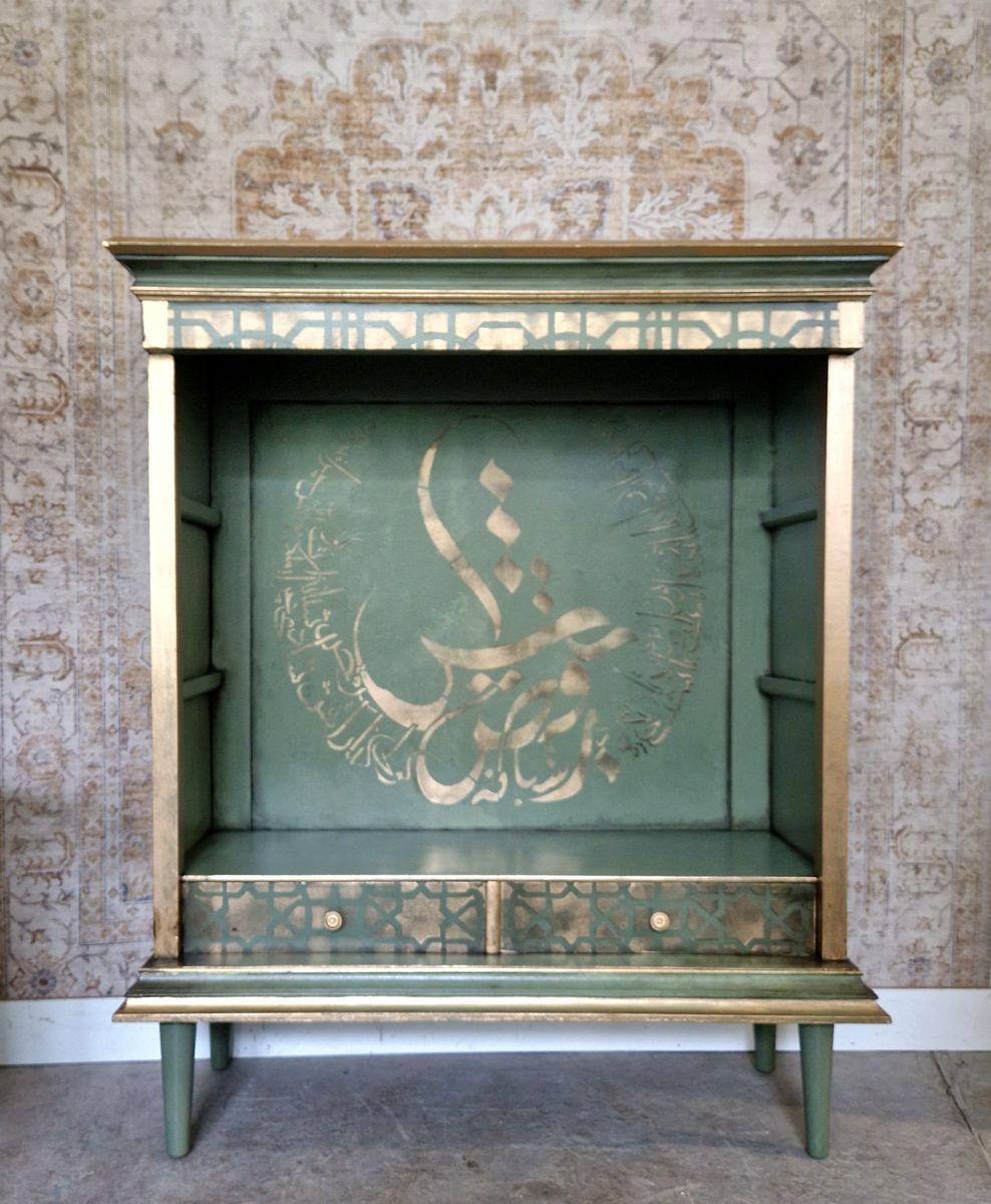 Vintage Look Kast In Groen En Goud image 2