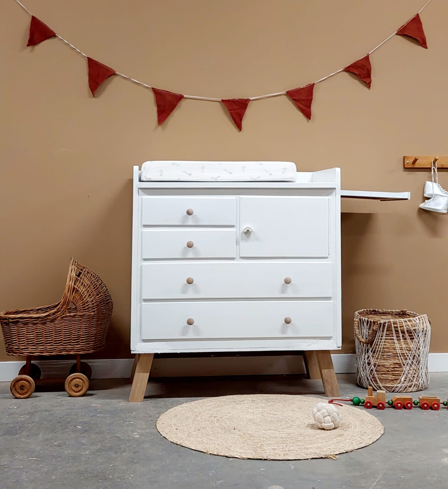 Vintage Commode In De Grondverf – Kleur Naar Wens image 6