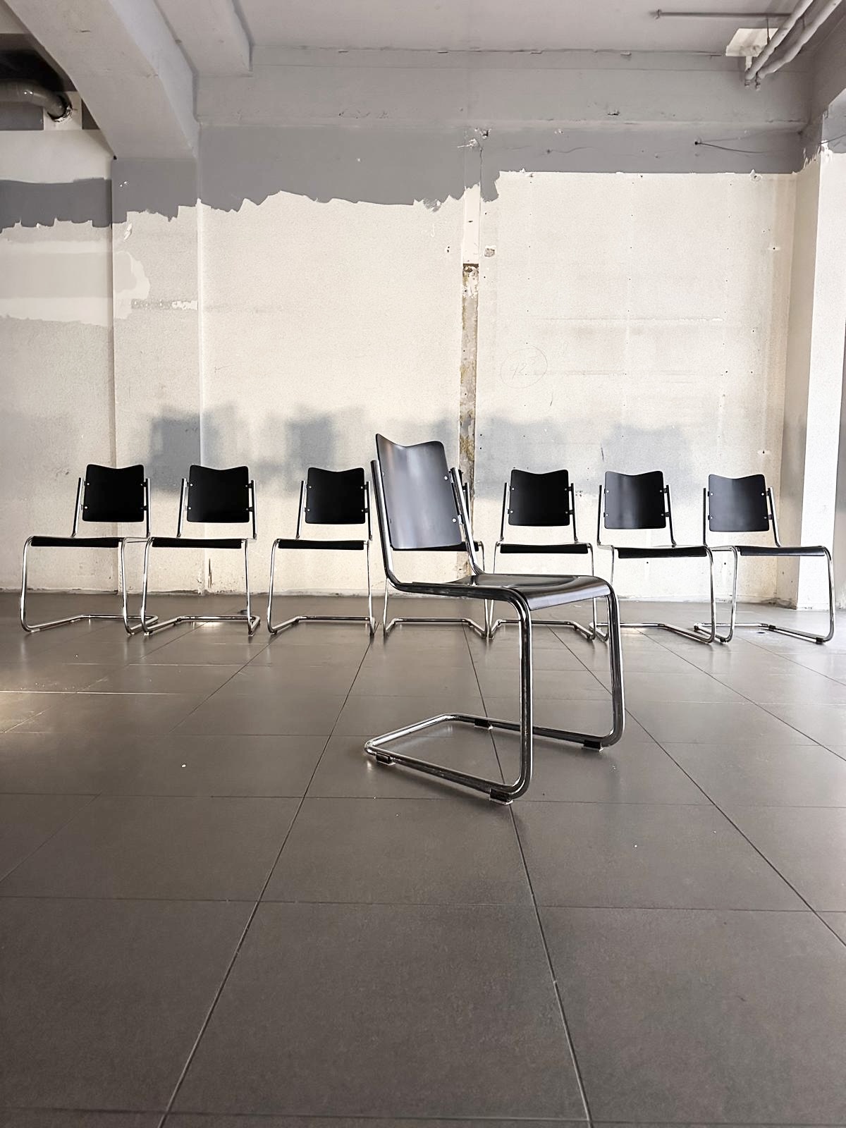 4x Tecta B11 Cantilever Stoelen Design Jean Prouve image 4