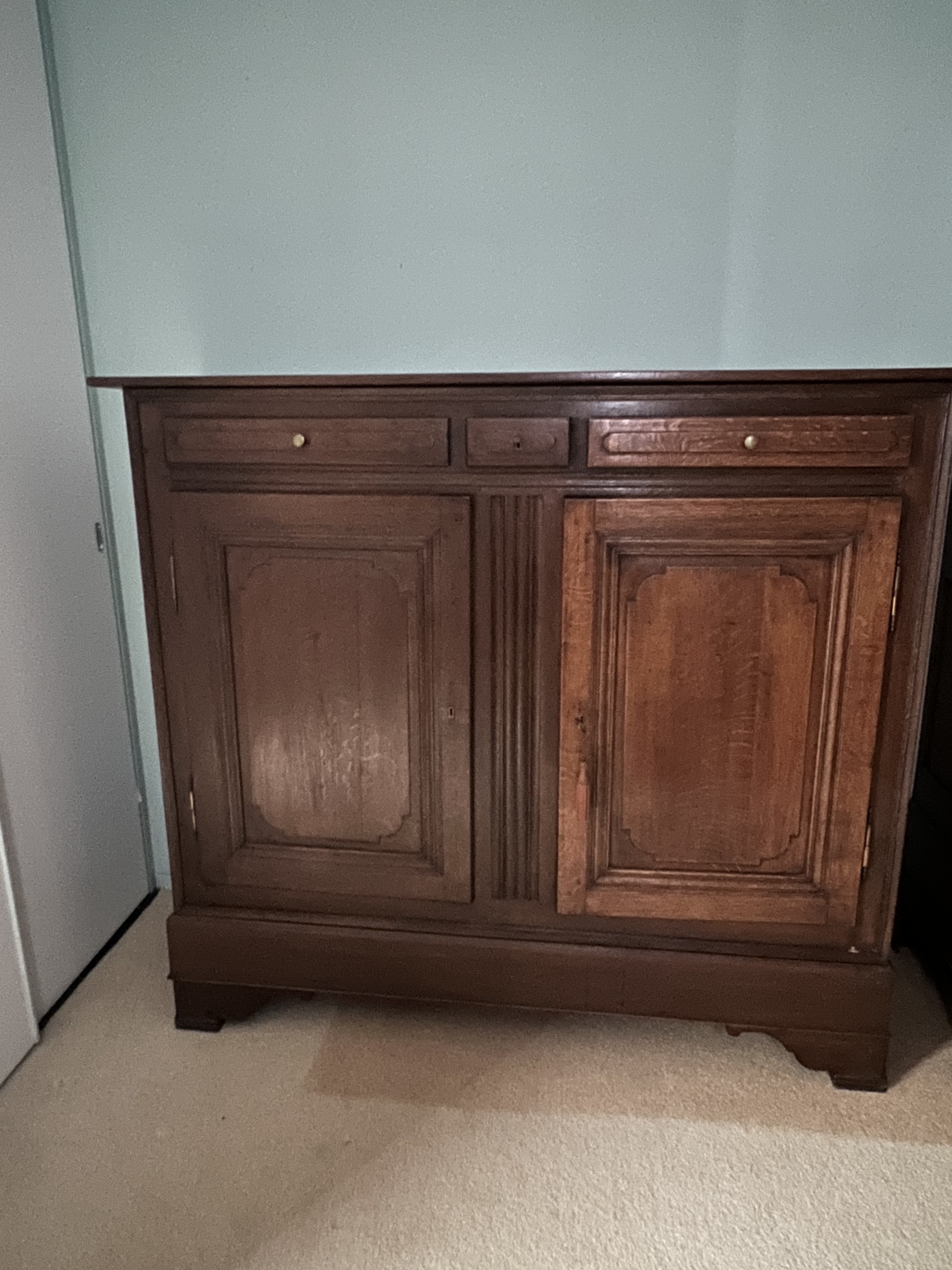 Eiken Louis Philippe Dressoir image 2