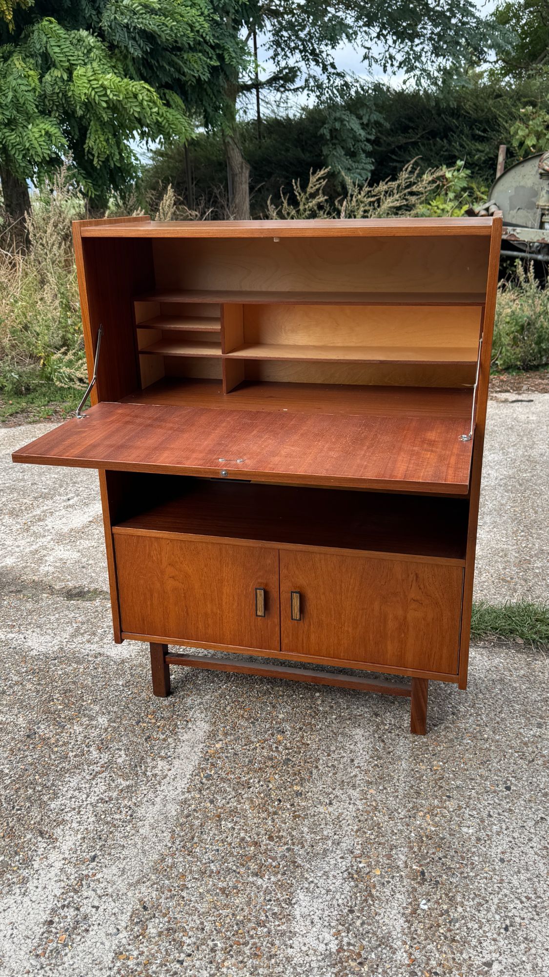 Secretaire Bureau Of Barkastje In Teak image 7