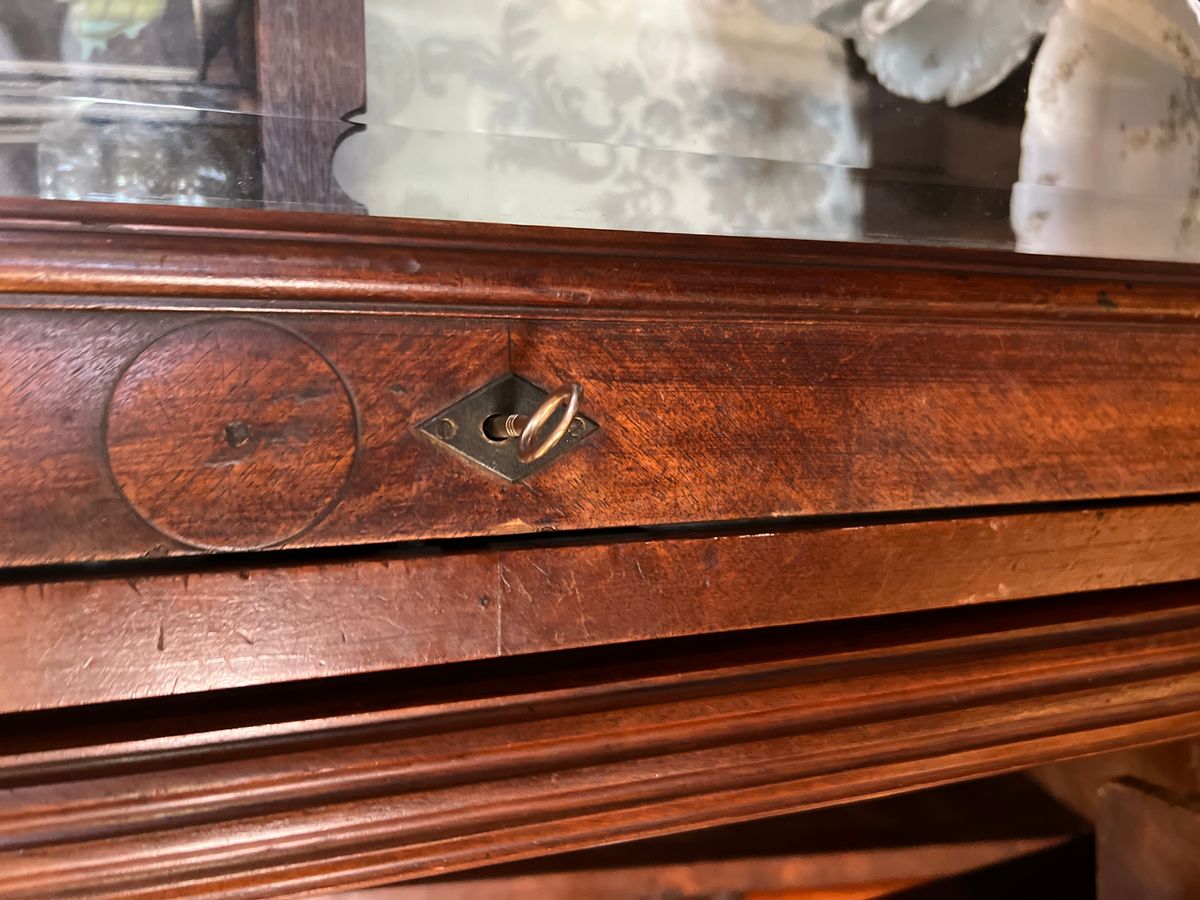 Volledig Uitneembare Antiek Mahonie Franse Vitrinekast Met 1 Deur Facet Geslepen Glas En 1 Lade image 6