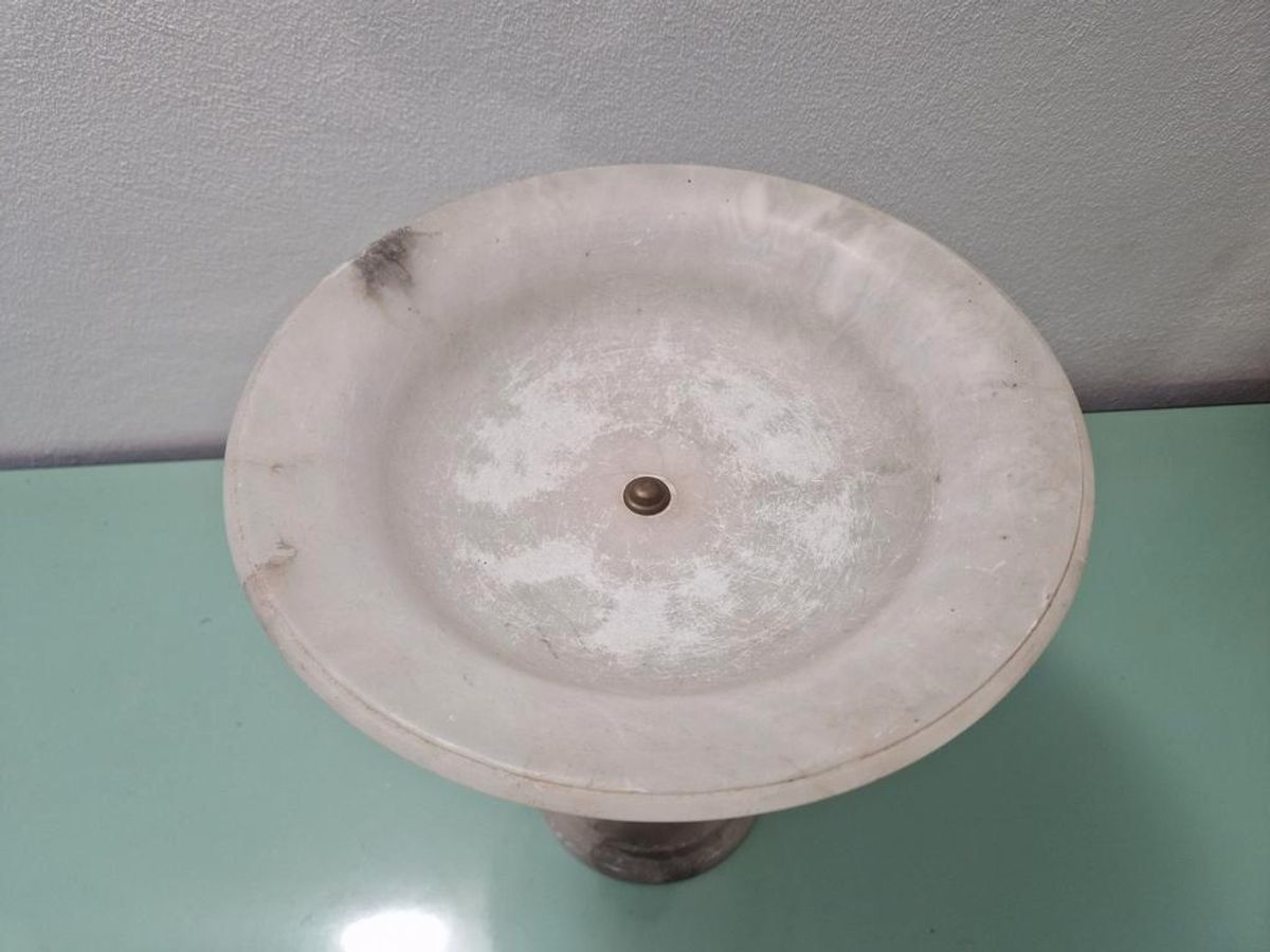 Albast Eind 19e Eeuws Tazza Schaal Met Vogels. image 10