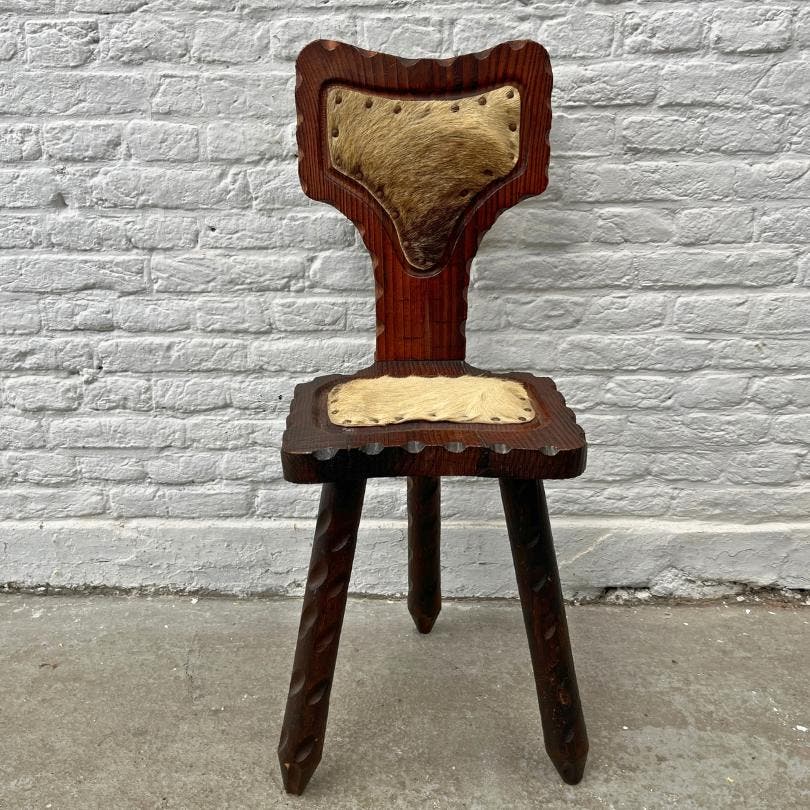 Vintage Spaans Krukje Met Rugleuning En Geitenvel image 2