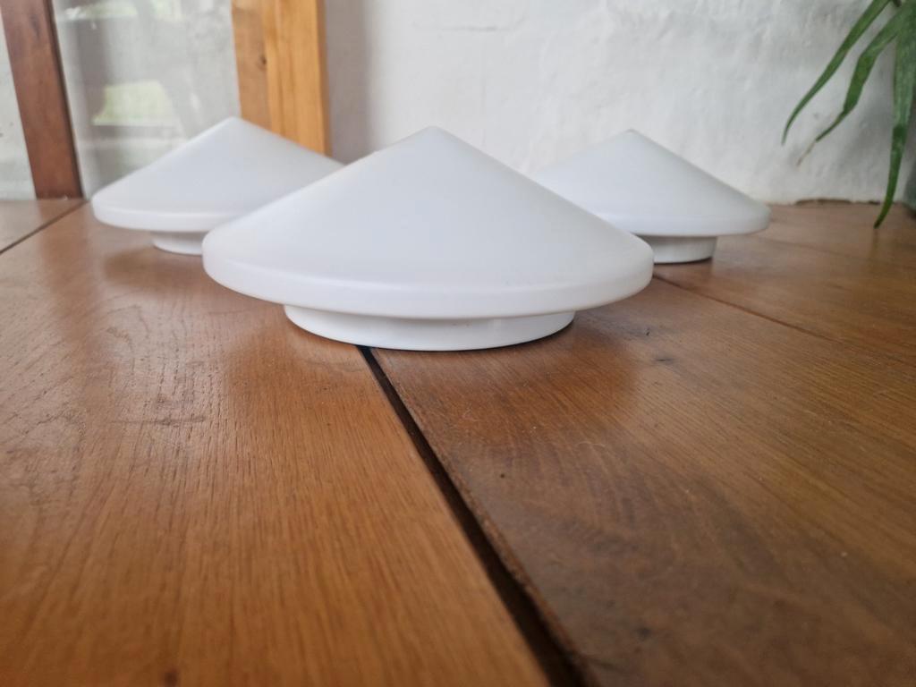 3 Vintage Discus Plafond Of Wandlampen Design Melkglas. image 3
