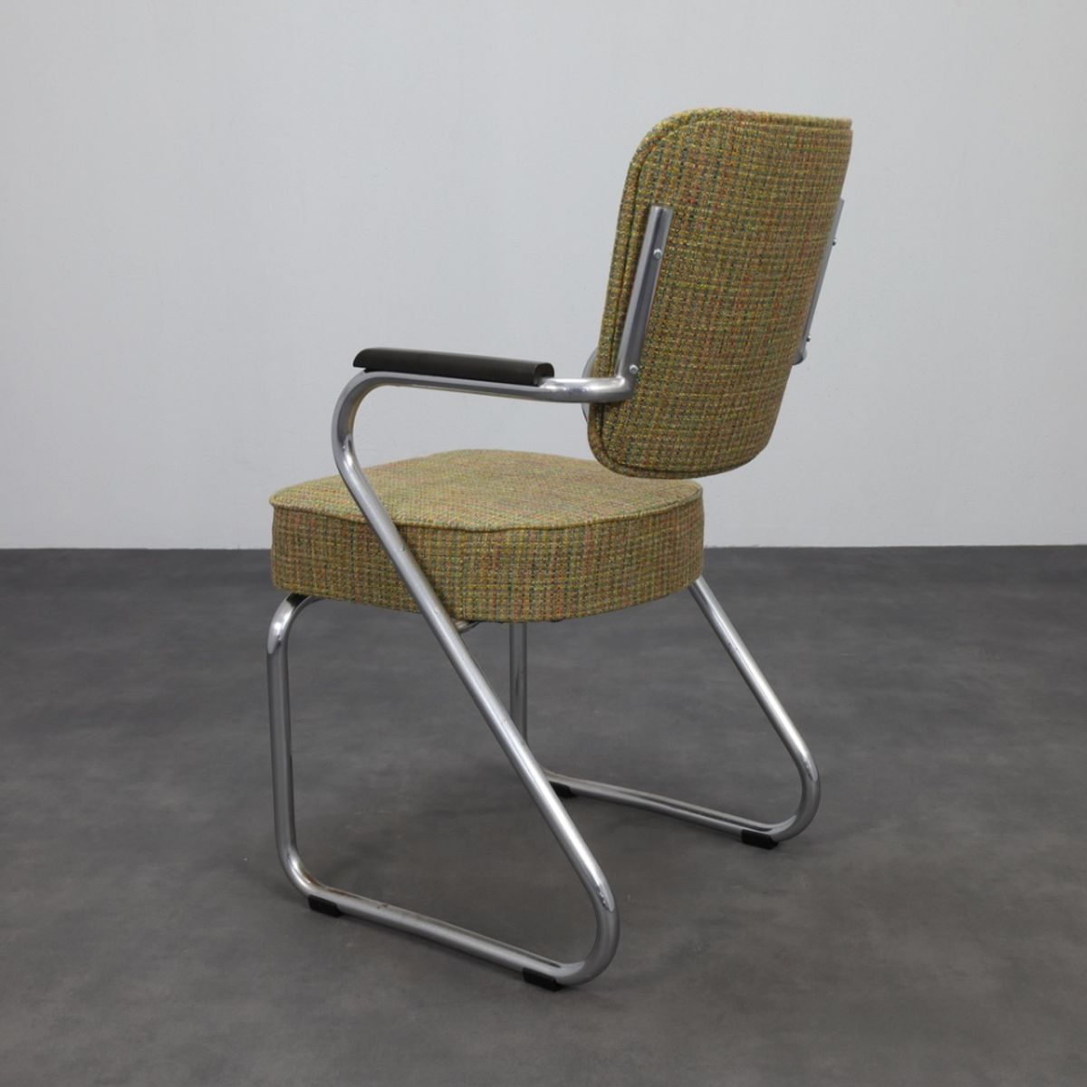 Tubular Frame Arm Chair 1960s image 4