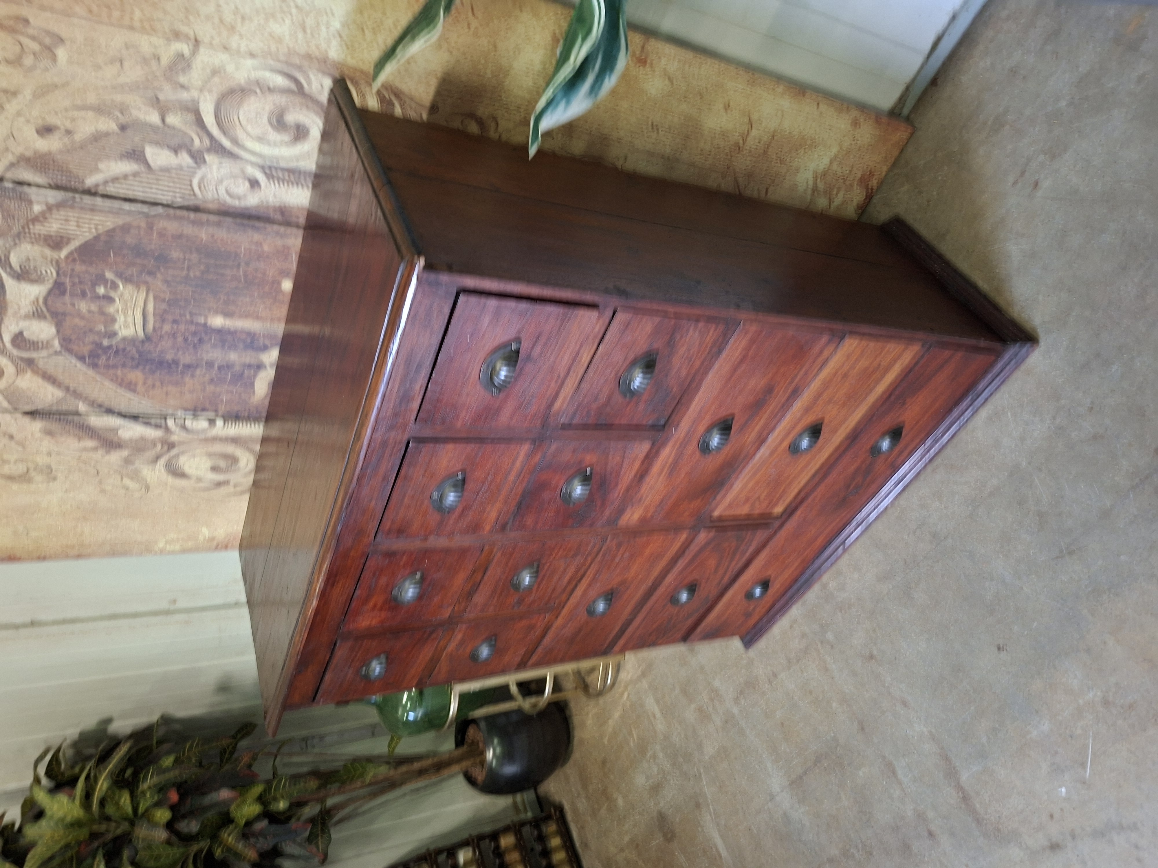 Antieke Geleefde Mahoniehouten Ladenkast, Apothekerskast Archiefkast Afm. 90x37cm En 103cm Hoog. image 2