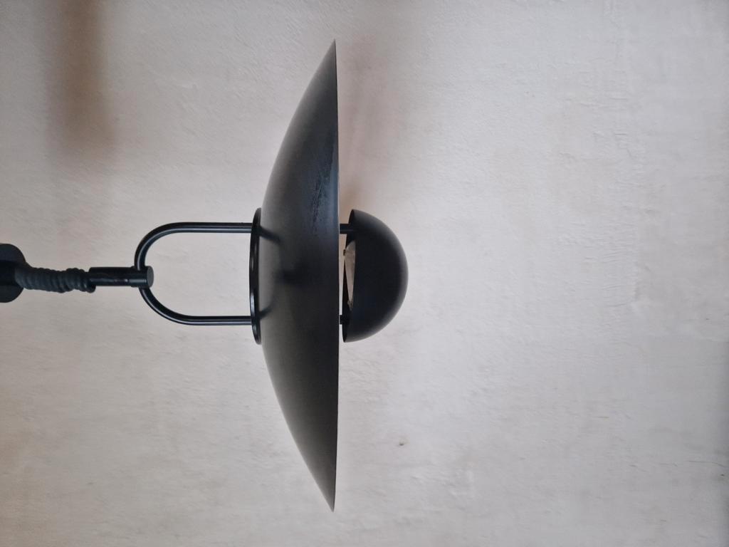 Ernesto Gismondi Artemedi Stijl Lamp Design. image 3