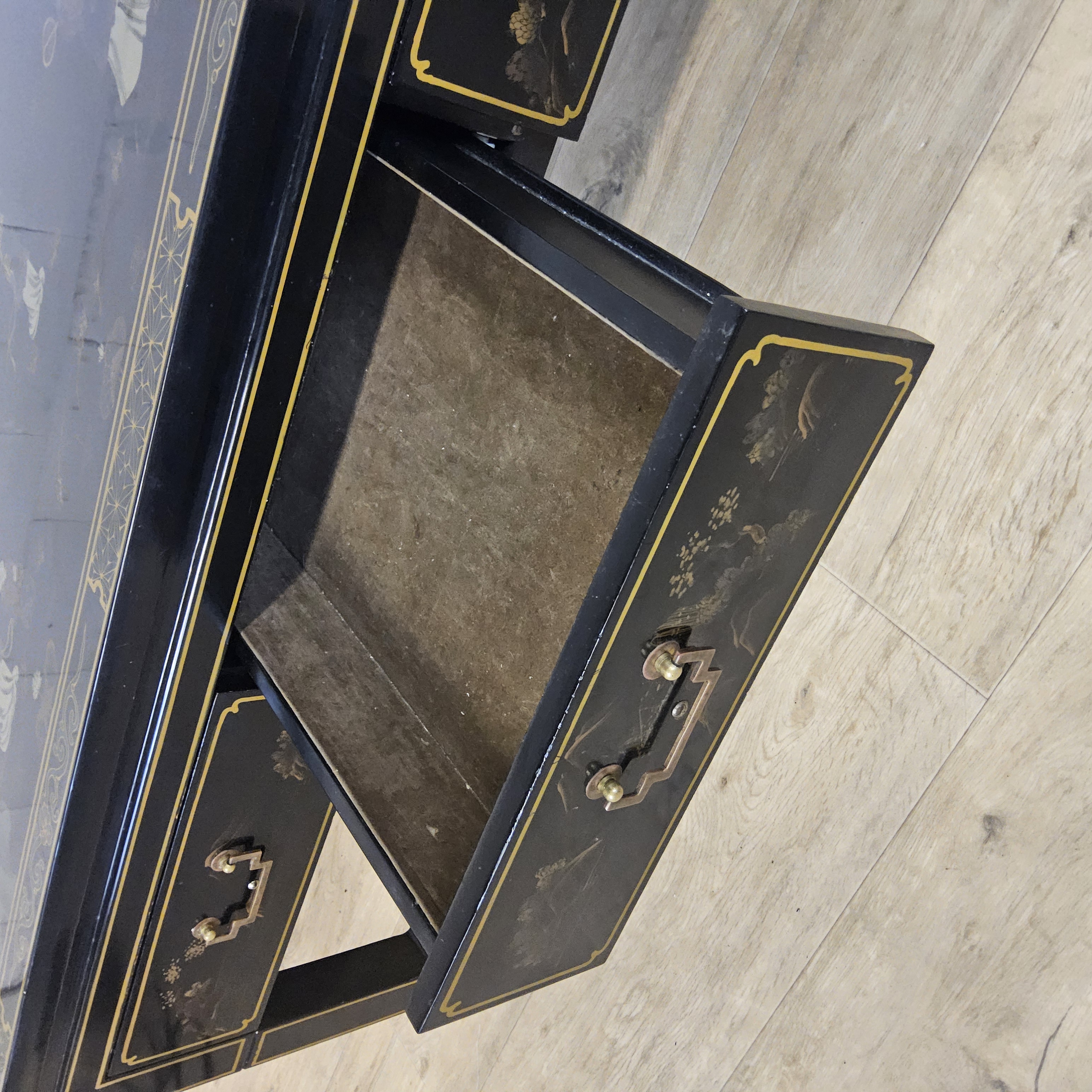 Vintage Chinese Salontafel / Oosterse Koffietafel (lakmeubel) Chinoiserie /traditioneel Tafereel image 8