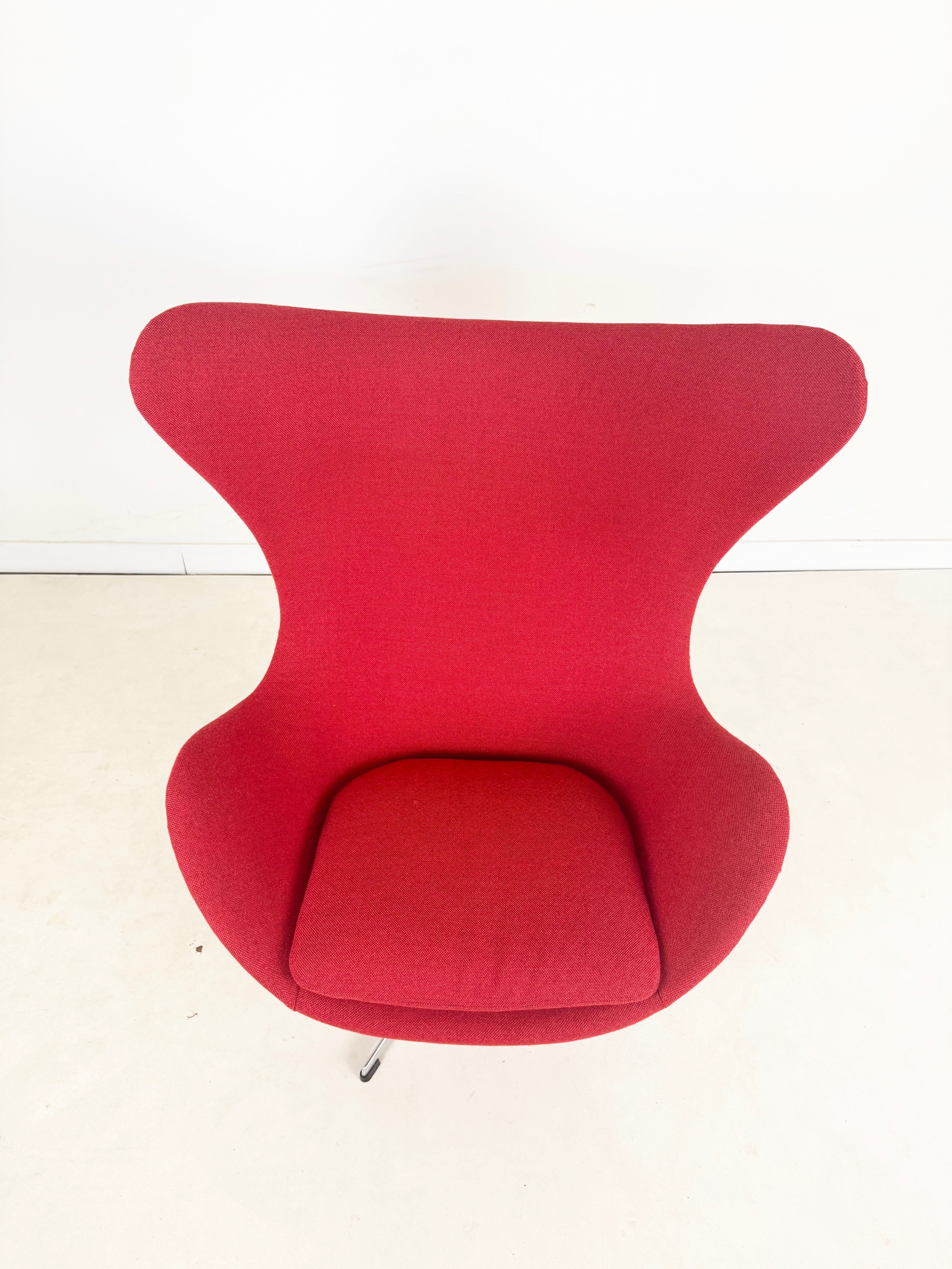 Vintage Egg Chair Met Voetenbank (Set) image 10